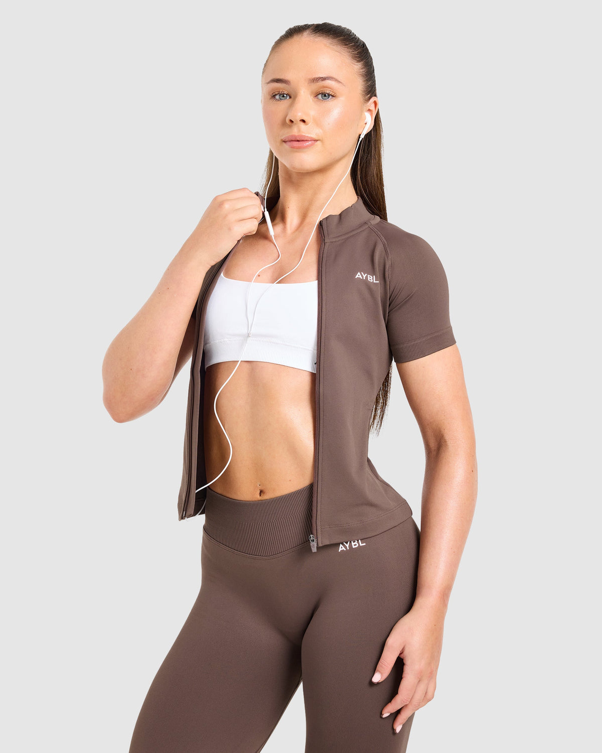 Enhance Seamless Short Sleeve Zip Up Jacket - Braun