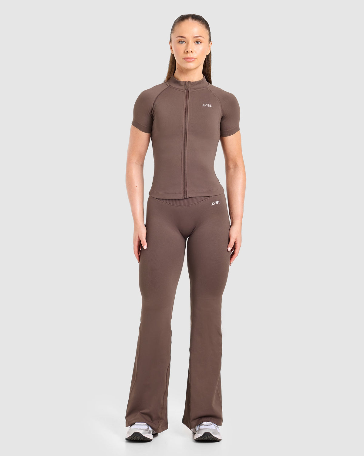 Enhance Seamless Short Sleeve Zip Up Jacket - Braun