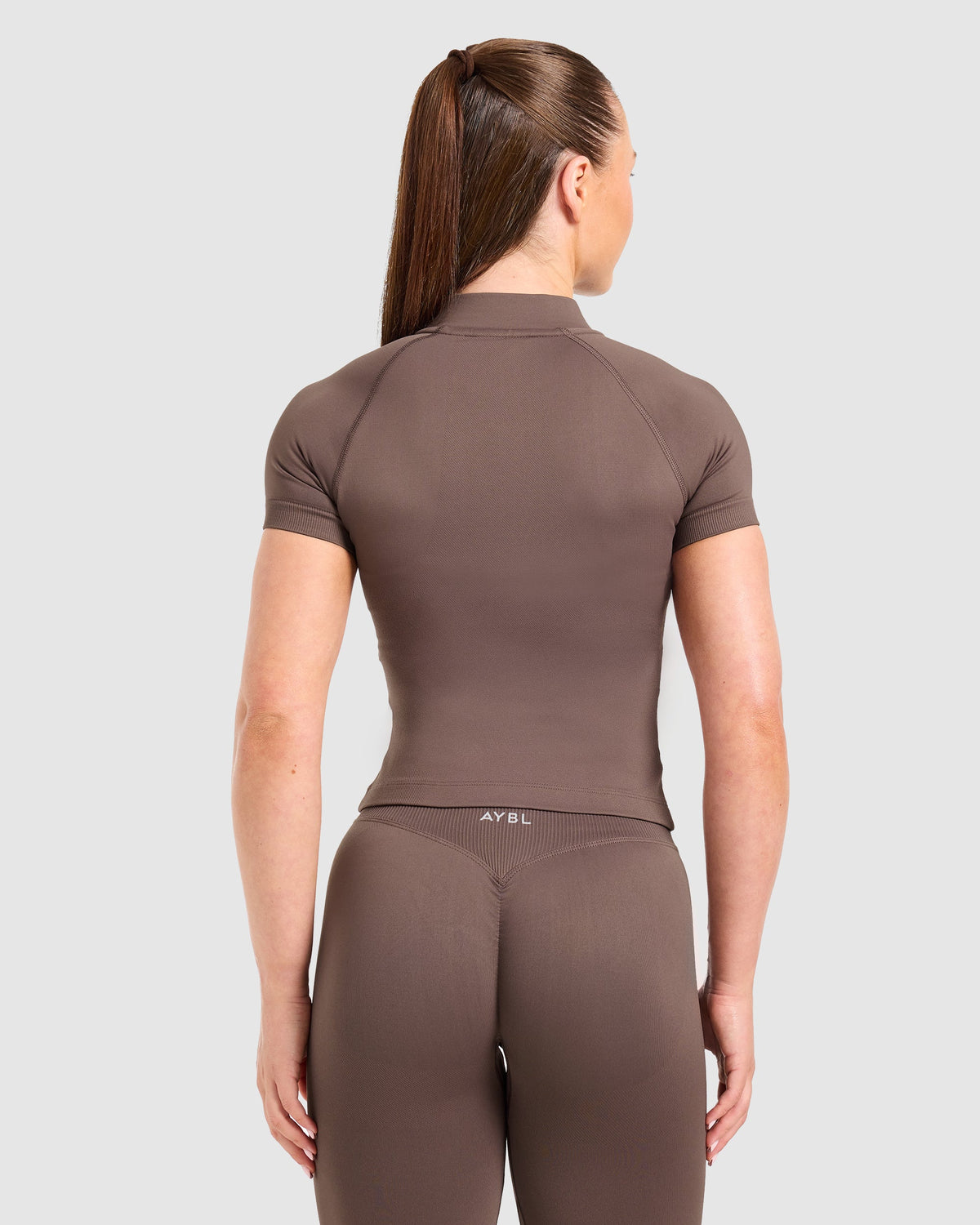 Enhance Seamless Short Sleeve Zip Up Jacket - Braun