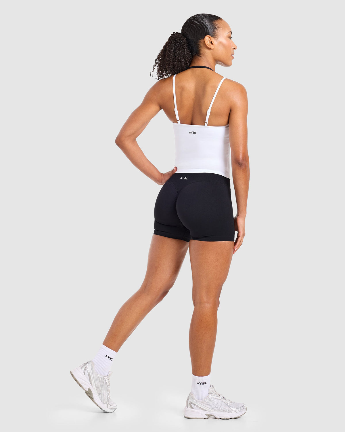 Double Layered Tank Top - Weiß/Schwarz