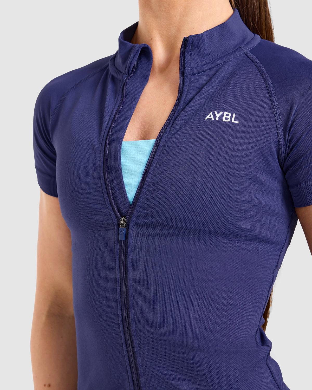 Enhance Seamless Short Sleeve Zip Up Jacket - Storm Blau