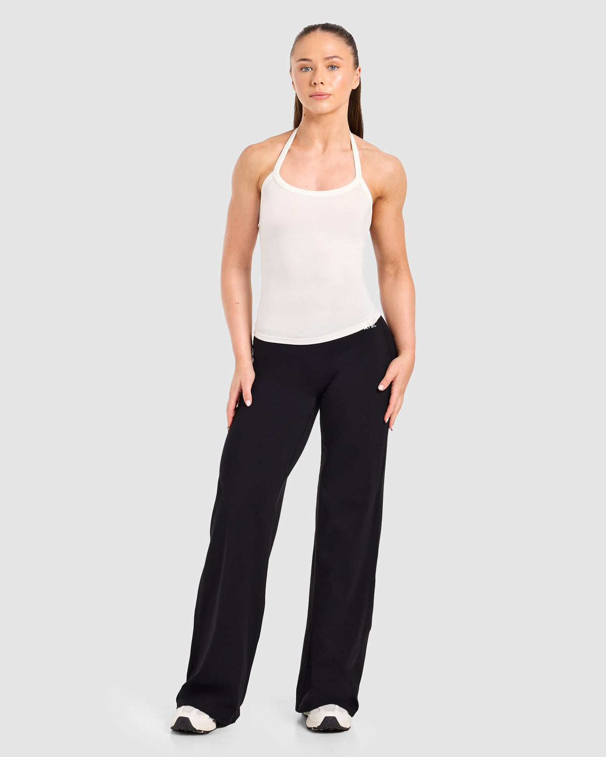Ease Halterneck Top - Cream Weiß