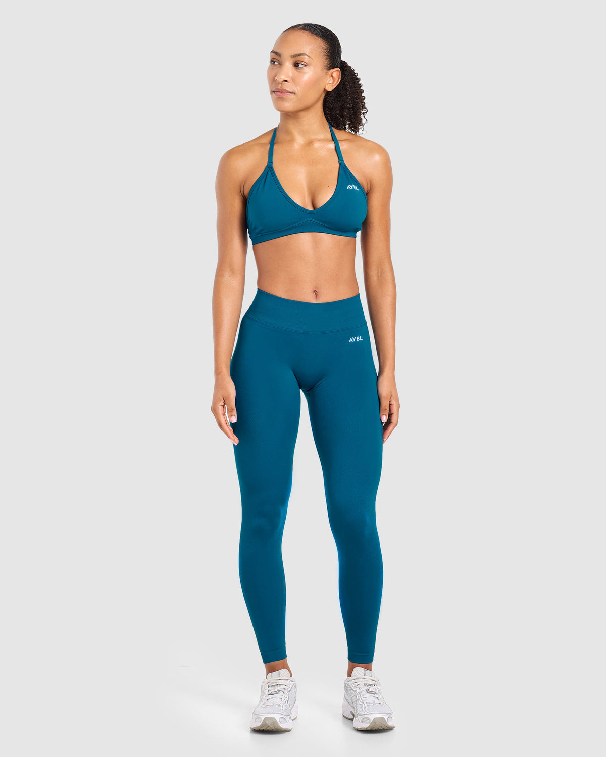 Adapt Seamless Strappy Sports Bra - Deep Aqua