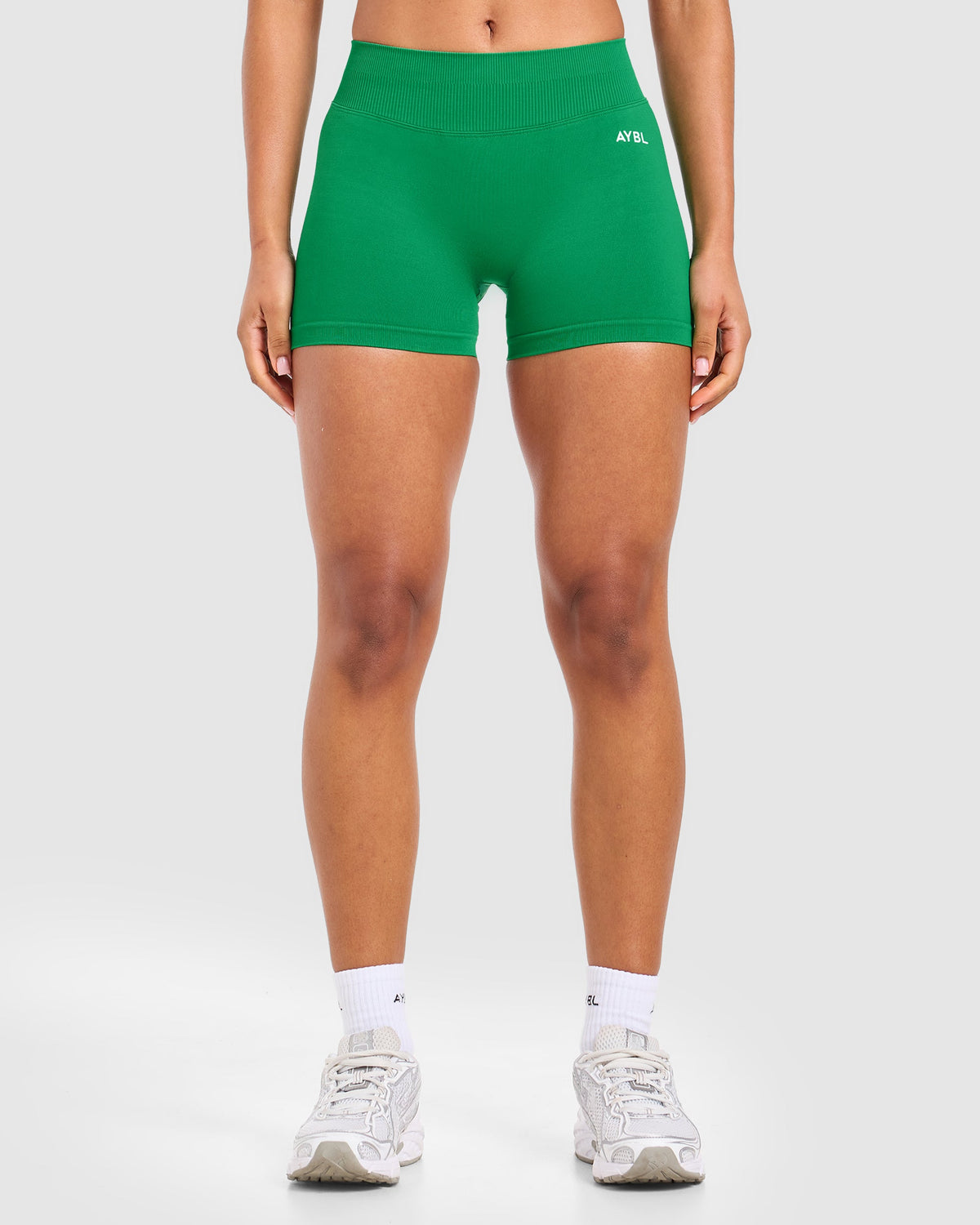 Enhance Seamless Shorts | 3.5" - Racing Grün