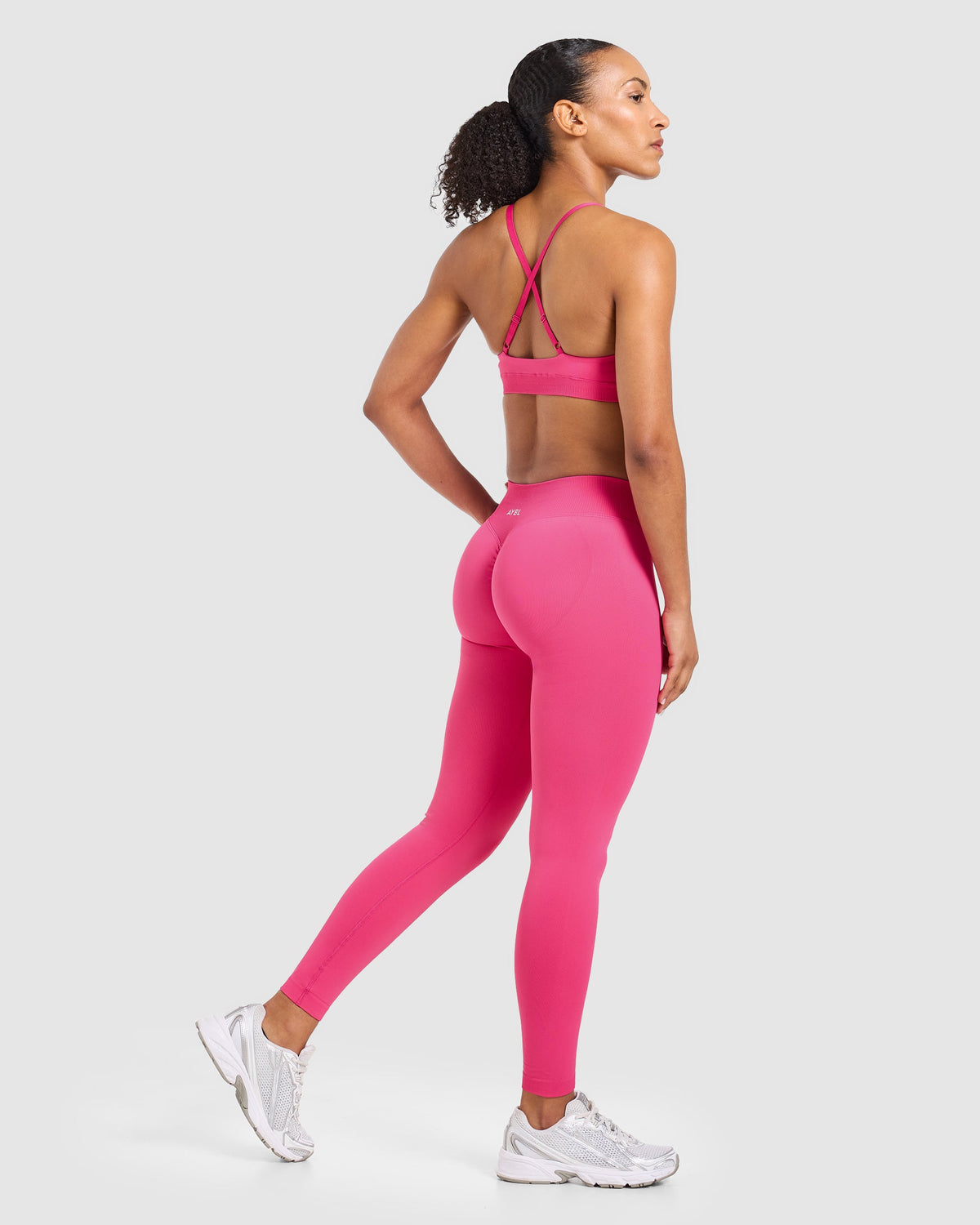 Enhance Seamless Sports Bra - Raspberry Rosa