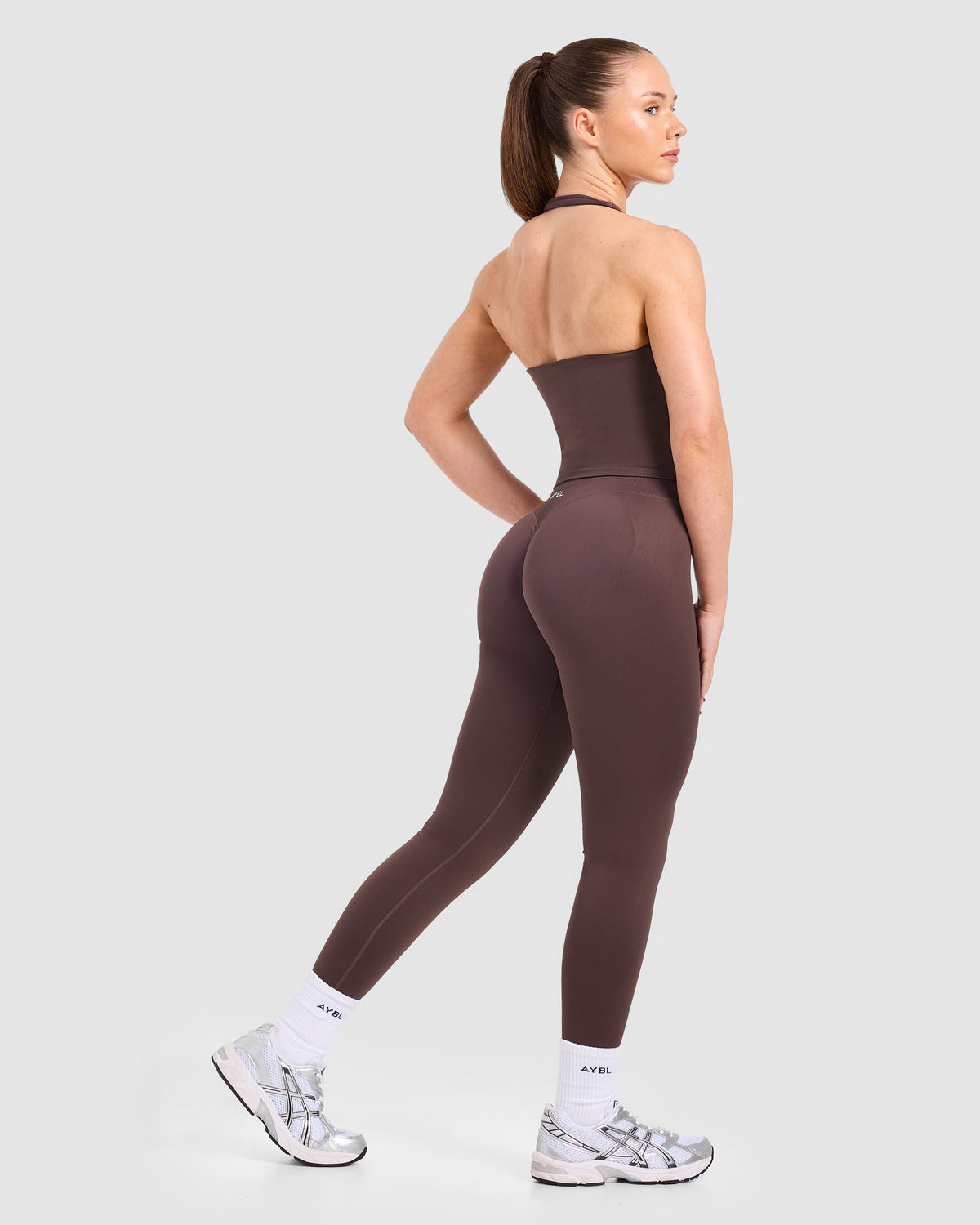 Enhance Seamless Halterneck Top - Cocoa Braun