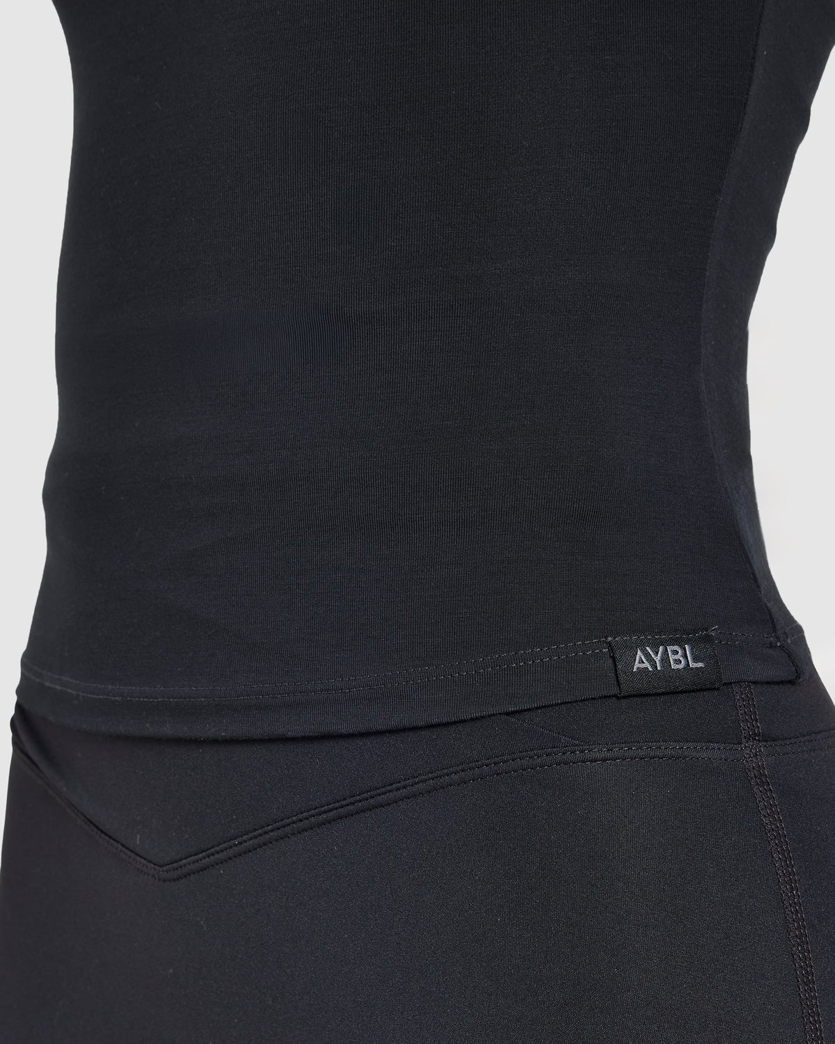 Ease Off The Shoulder Top - Schwarz