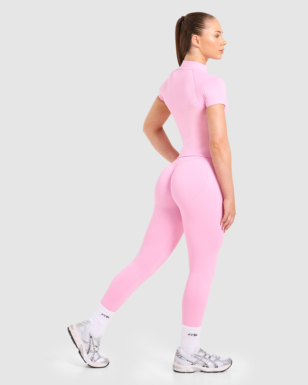 Enhance Seamless Short Sleeve Zip Up Jacket - Sugar Rosa