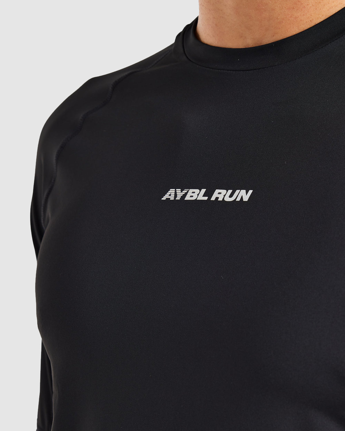 Run Long Sleeve T Shirt - Schwarz
