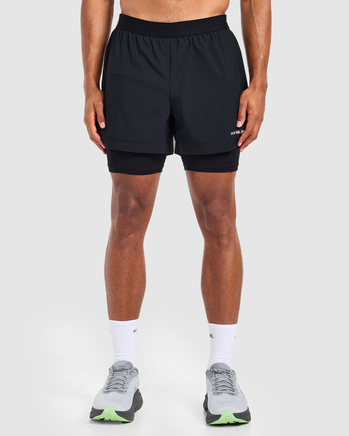 Run 2 in 1 Shorts - Schwarz