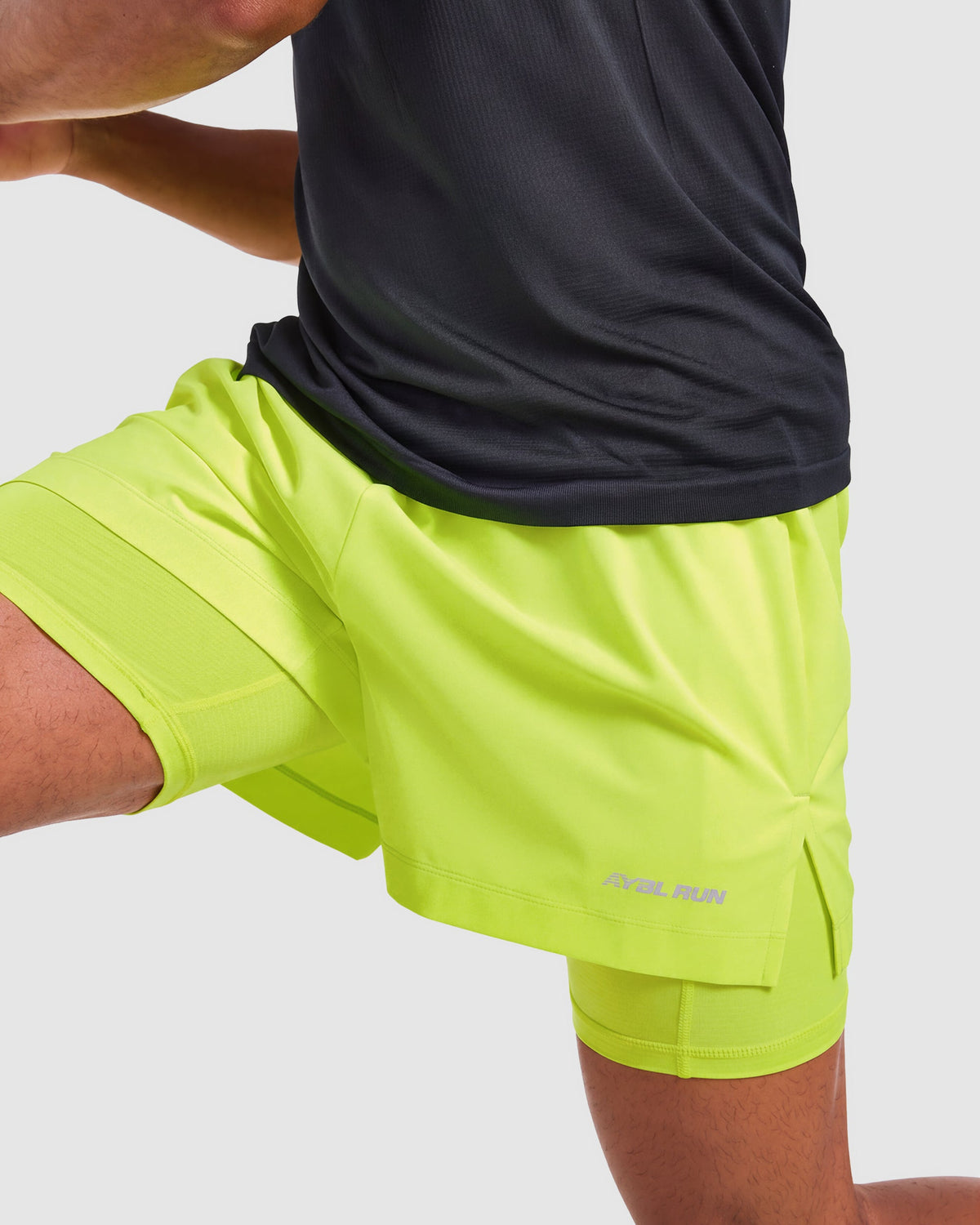 Run 2 in 1 Shorts - Neon Gelb