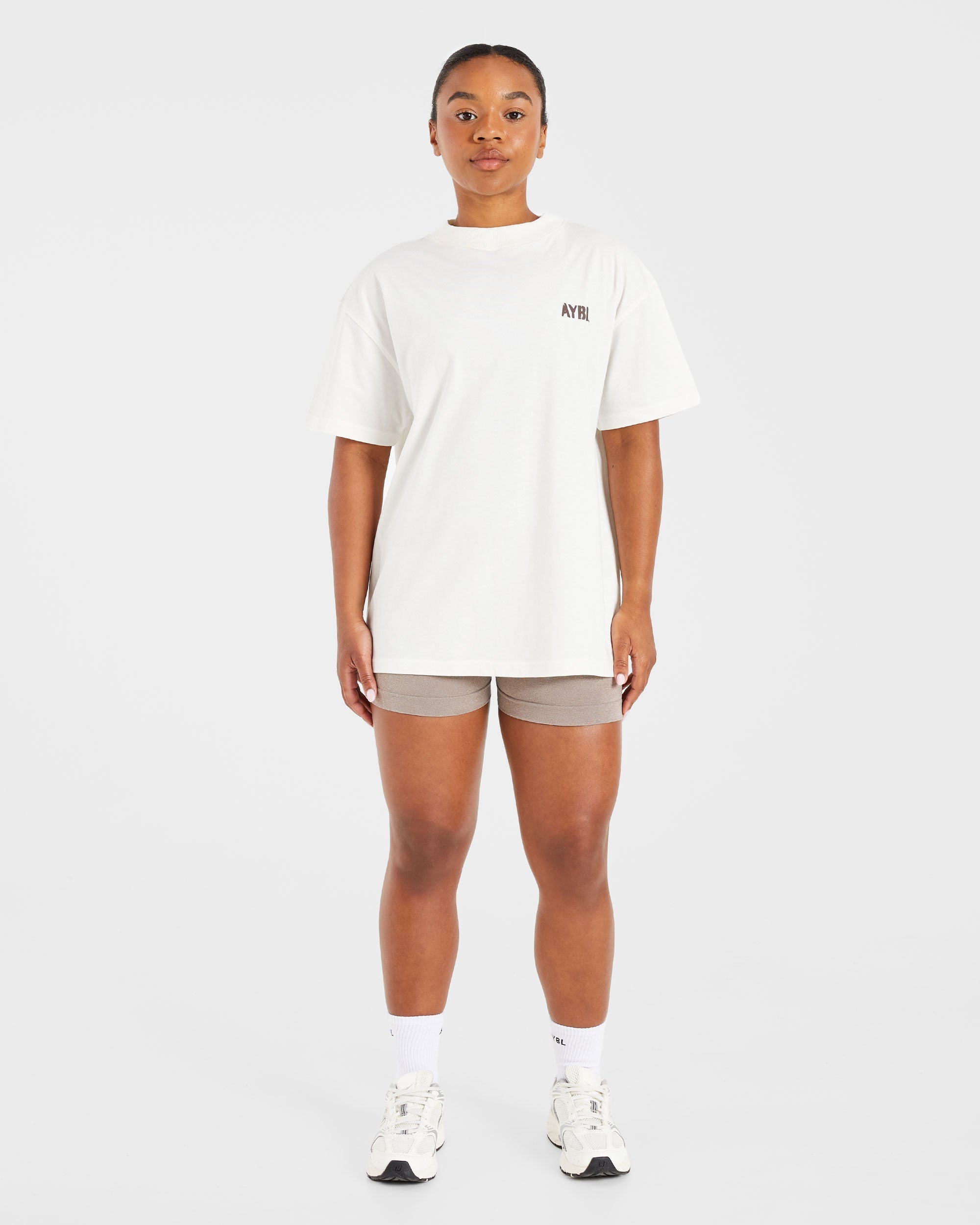 Athletics Strength Club Oversized T Shirt - Off Wit/Braun