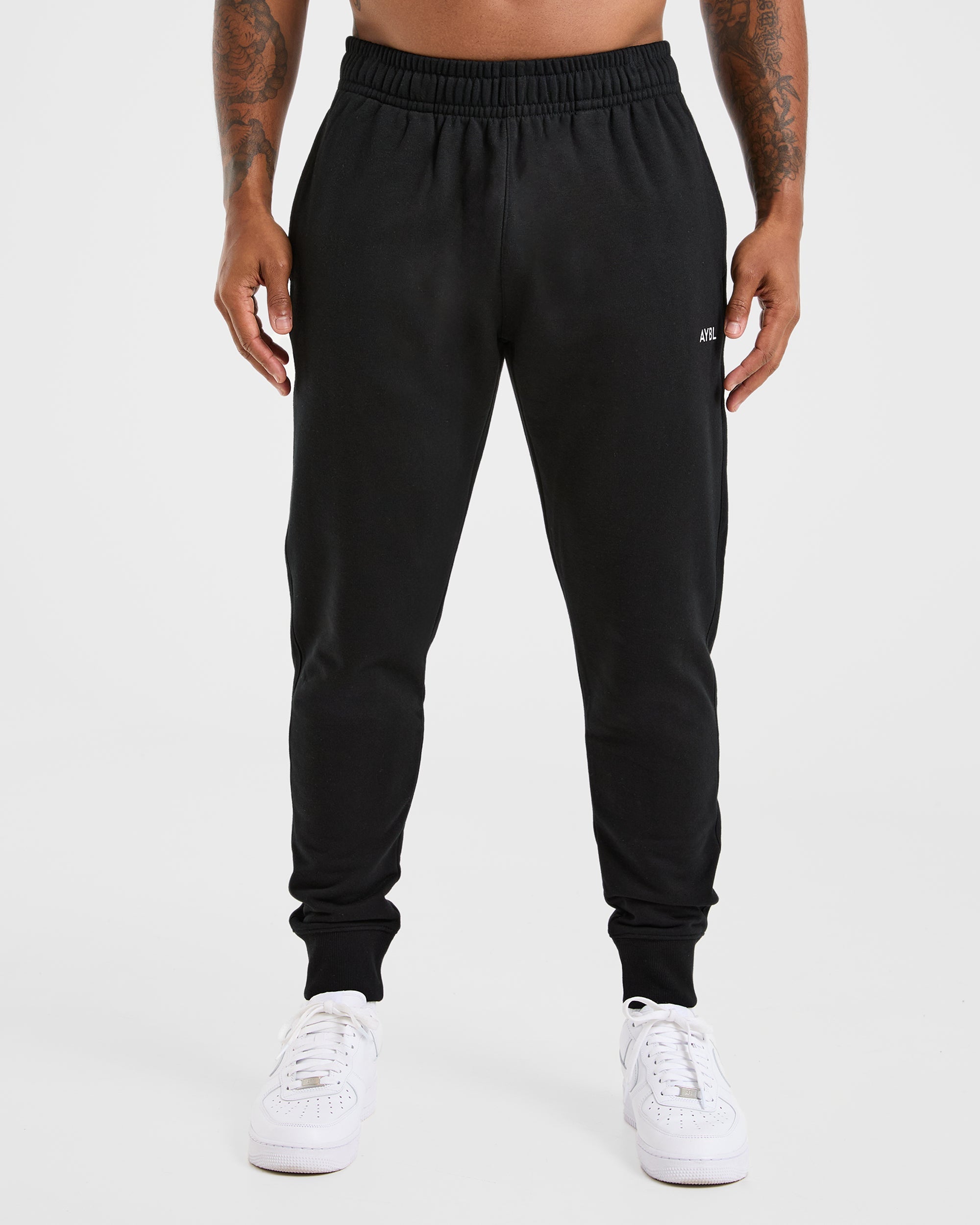 Essential Lightweight Joggers - Schwarz