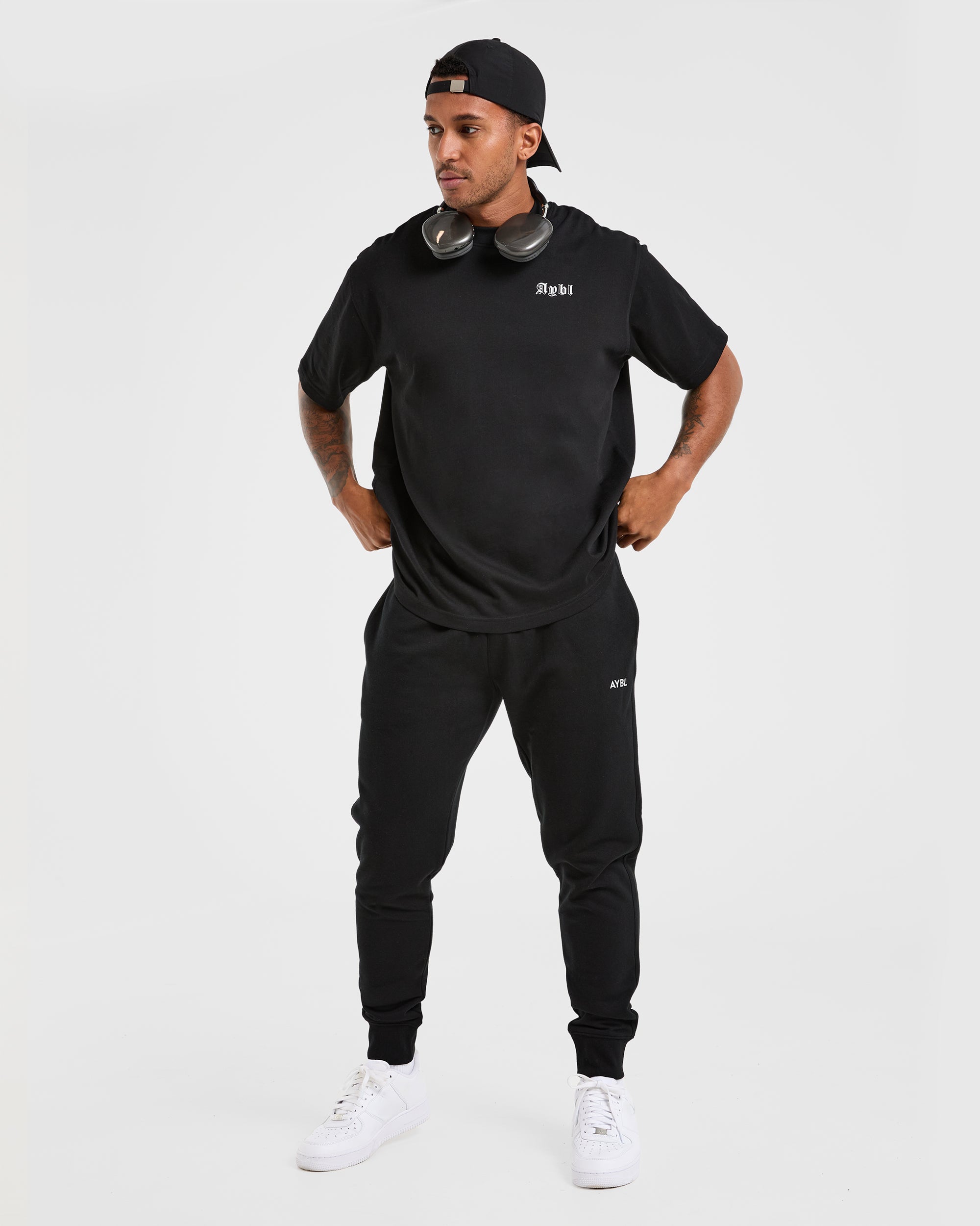 Essential Lightweight Joggers - Schwarz