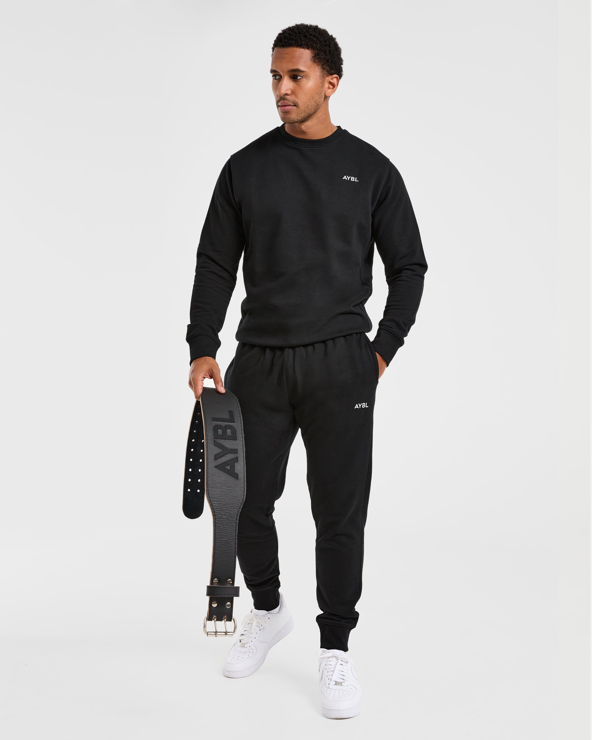 Essential Lightweight Sweater - Schwarz