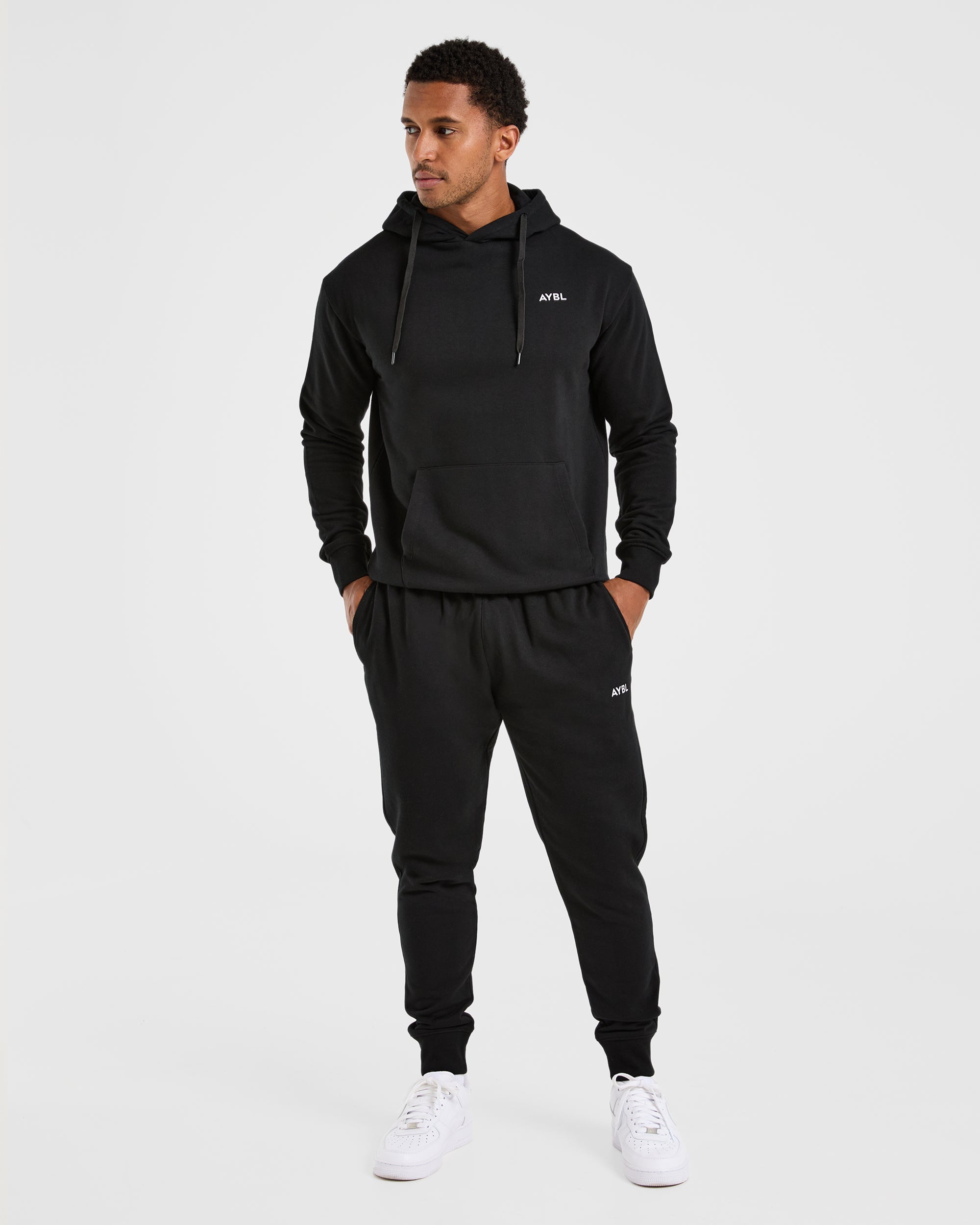 Essential Lightweight Hoodie - Schwarz