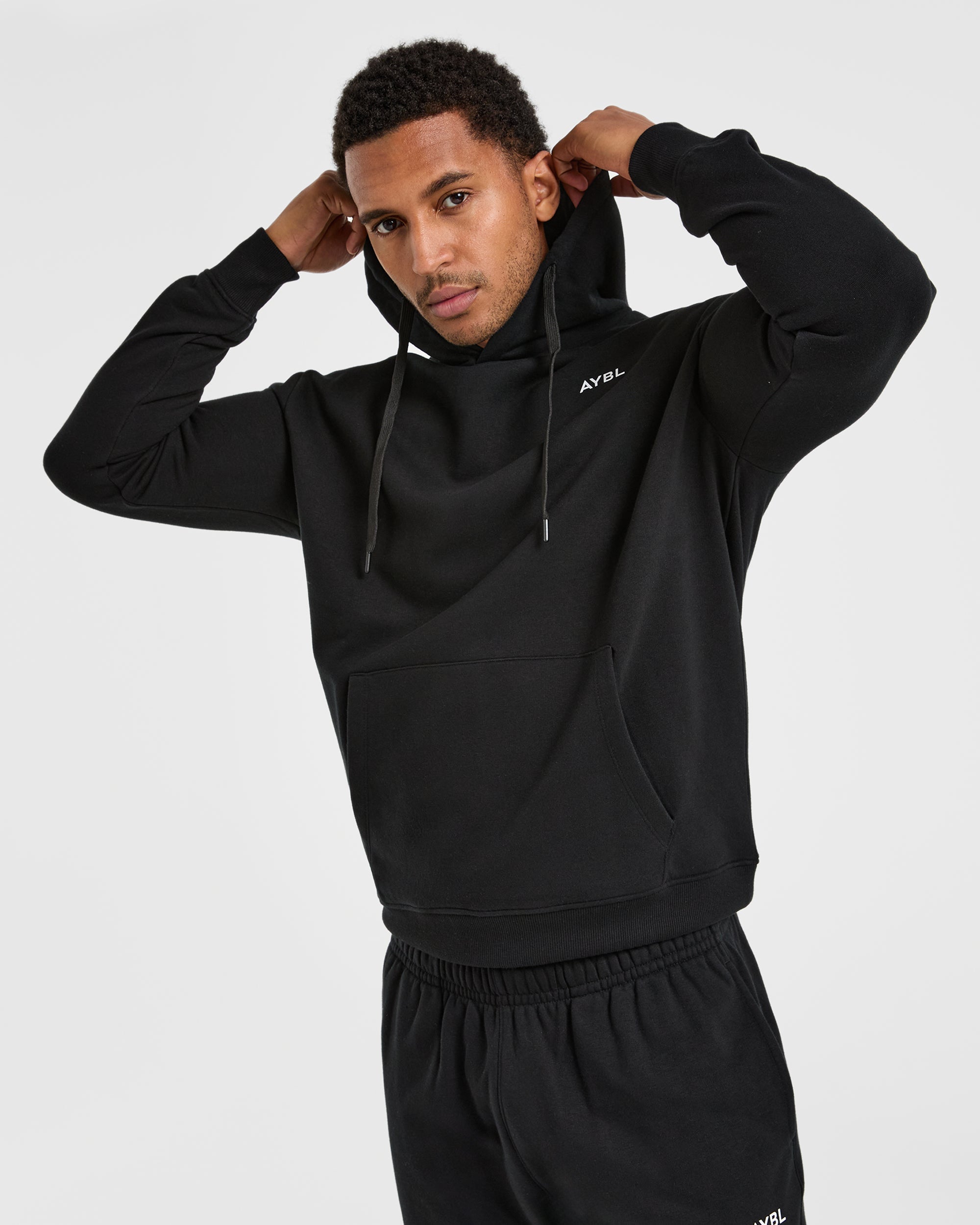 Essential Lightweight Hoodie - Schwarz