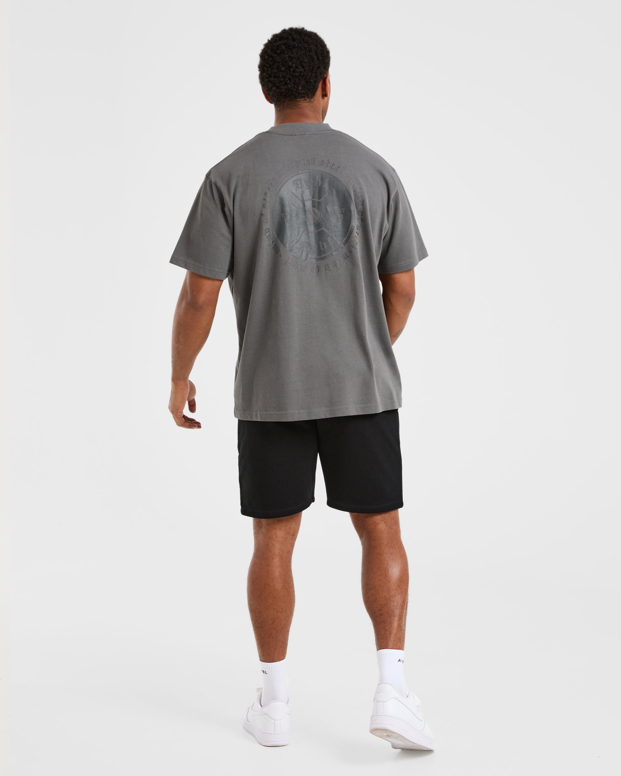 Essential Lightweight 7" Shorts - Schwarz