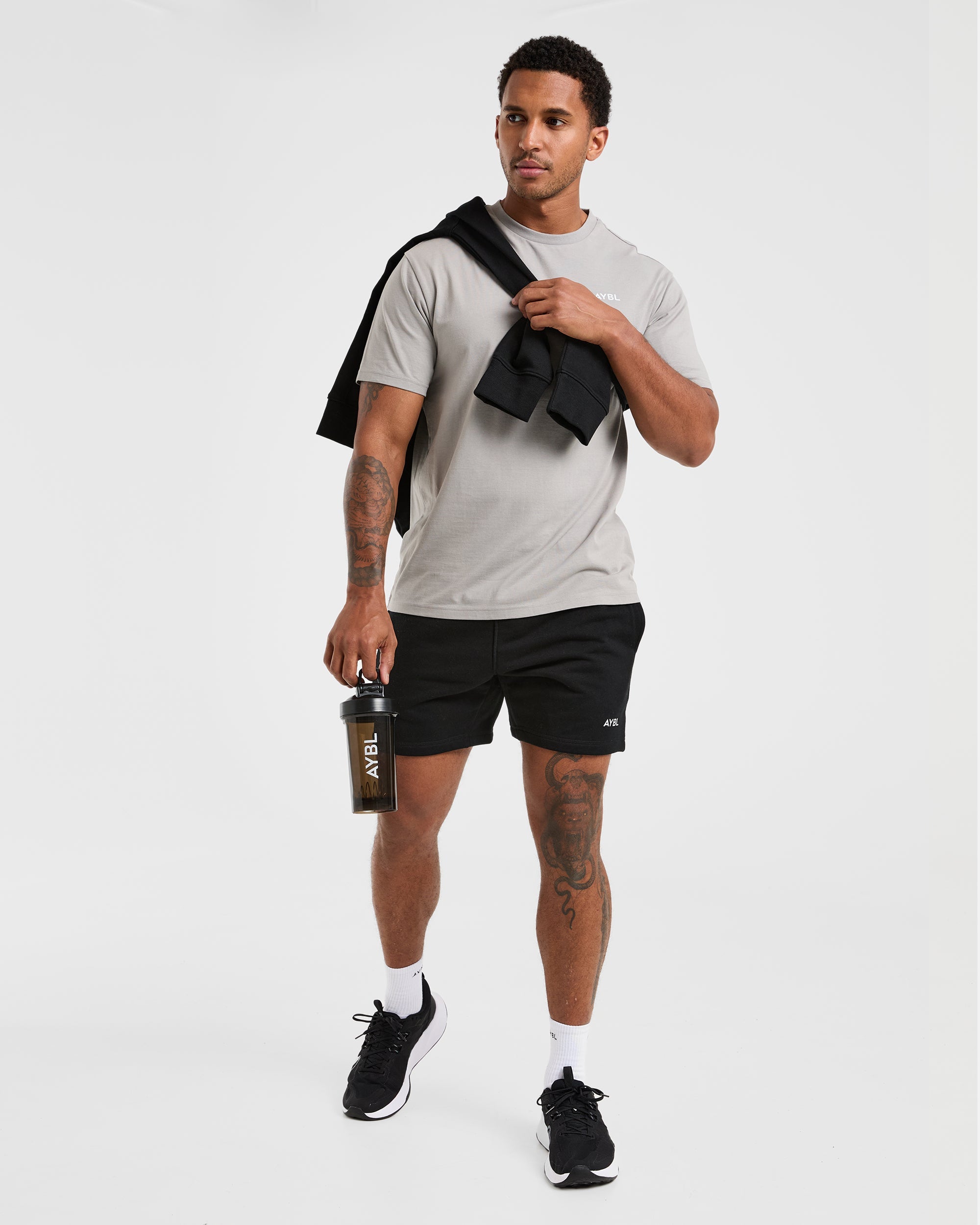 Essential Lightweight 5" Shorts - Schwarz