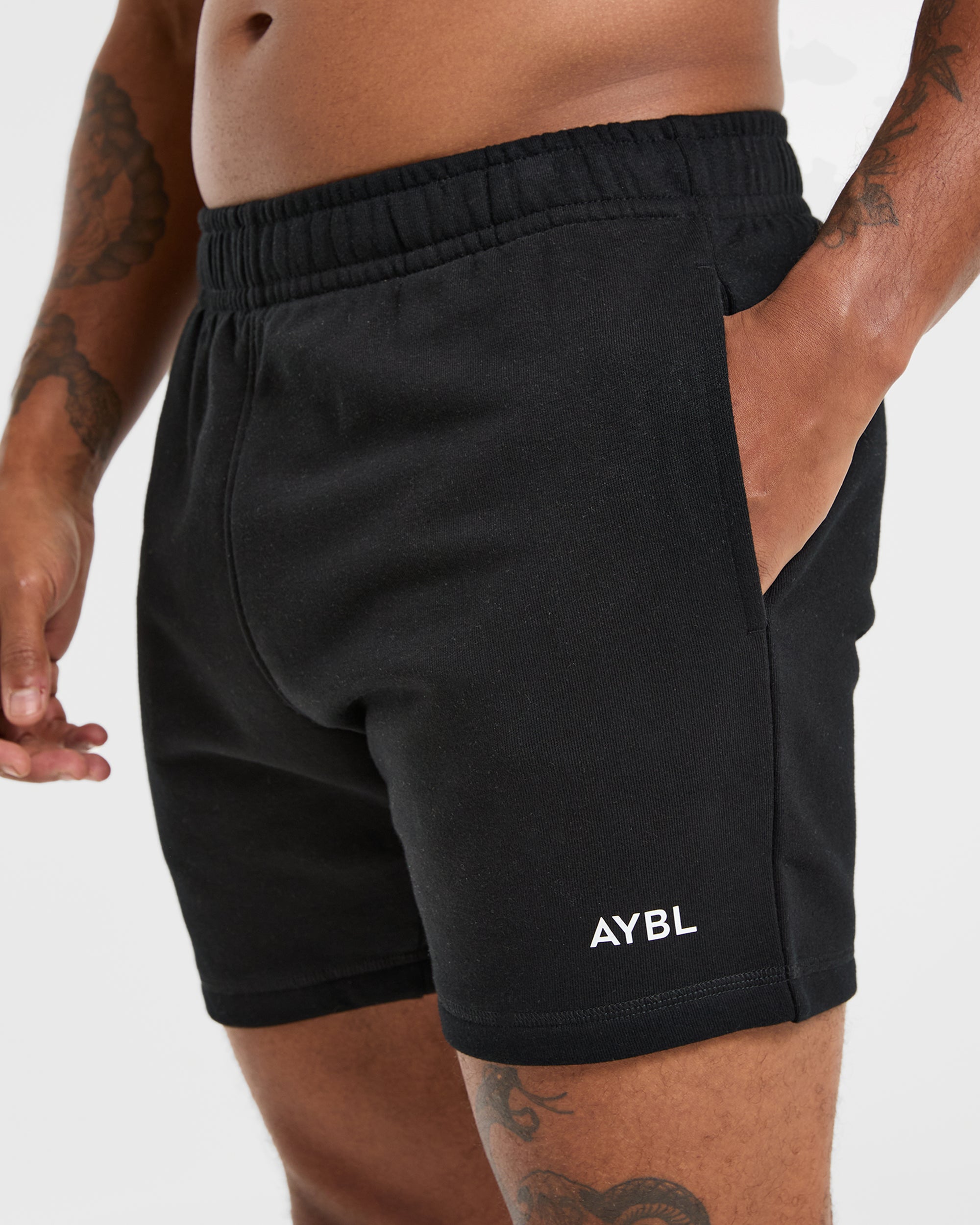 Essential Lightweight 5" Shorts - Schwarz