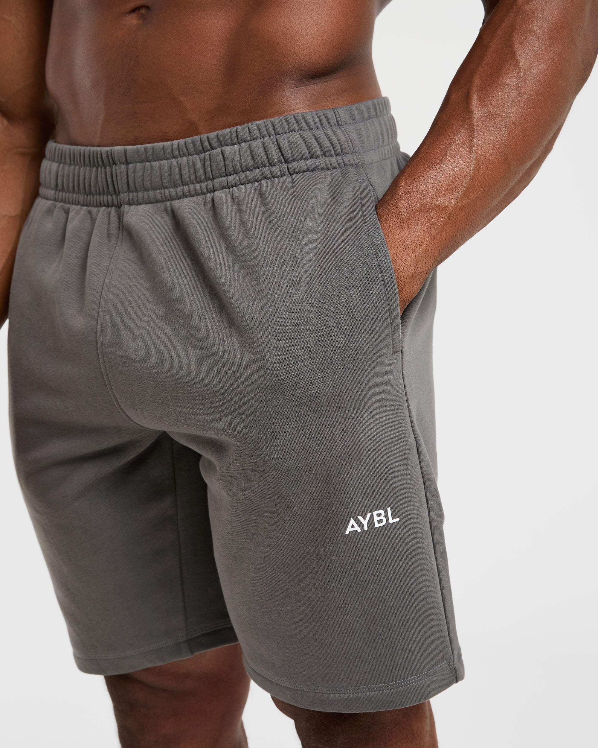 Essential Lightweight 7" Shorts - Charcoal