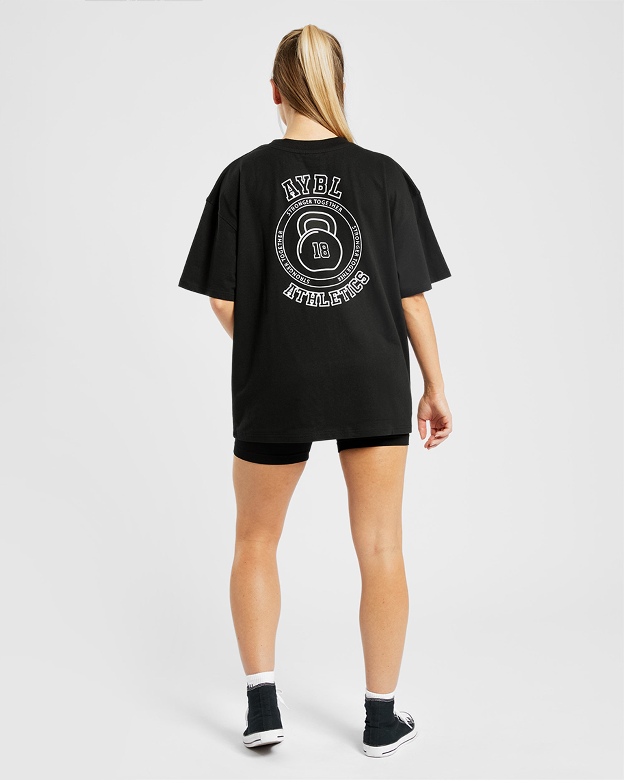 Athletics Kettlebell Oversized T Shirt - Schwarz