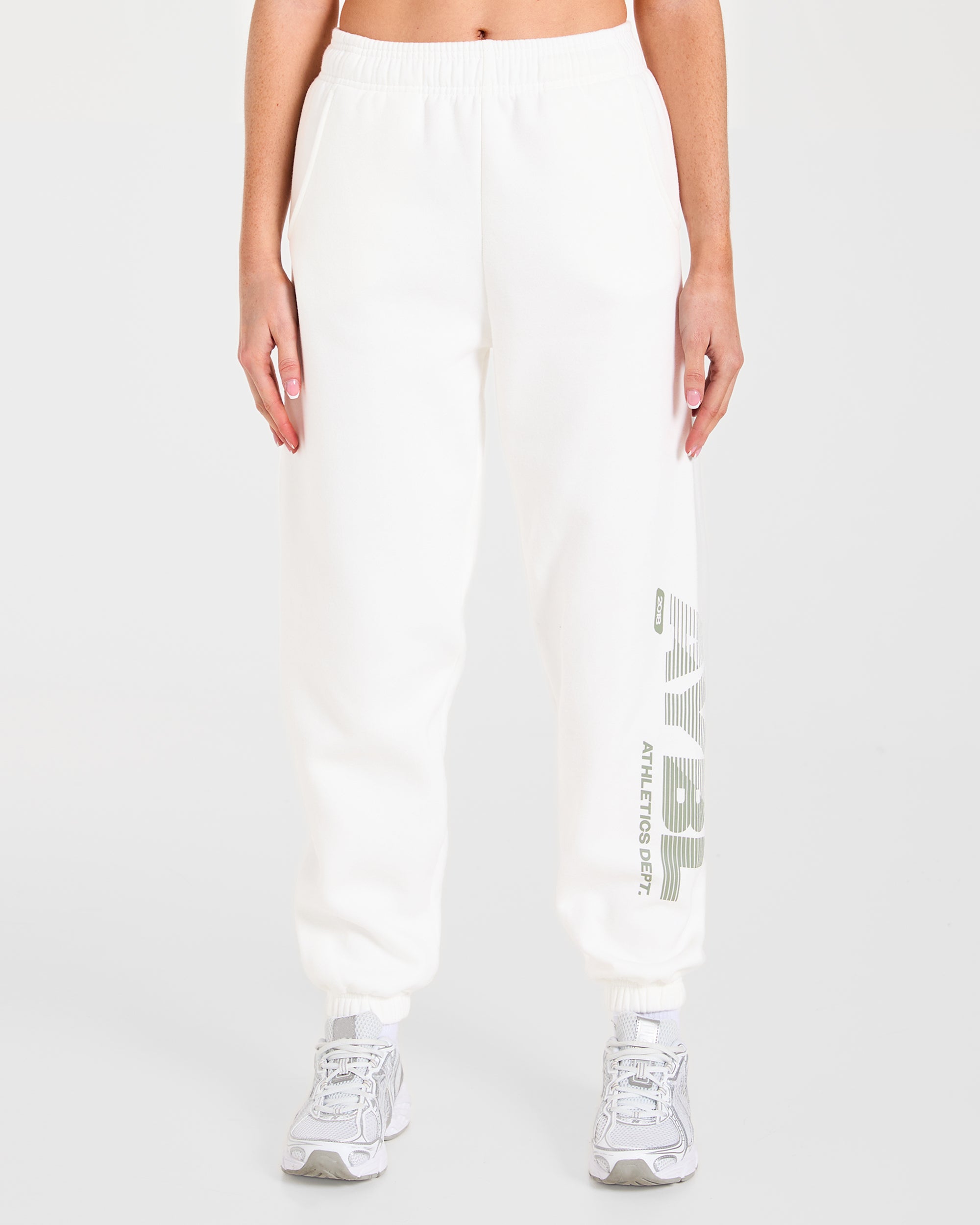 Athletics Dept Oversized Joggers - Off Weiß