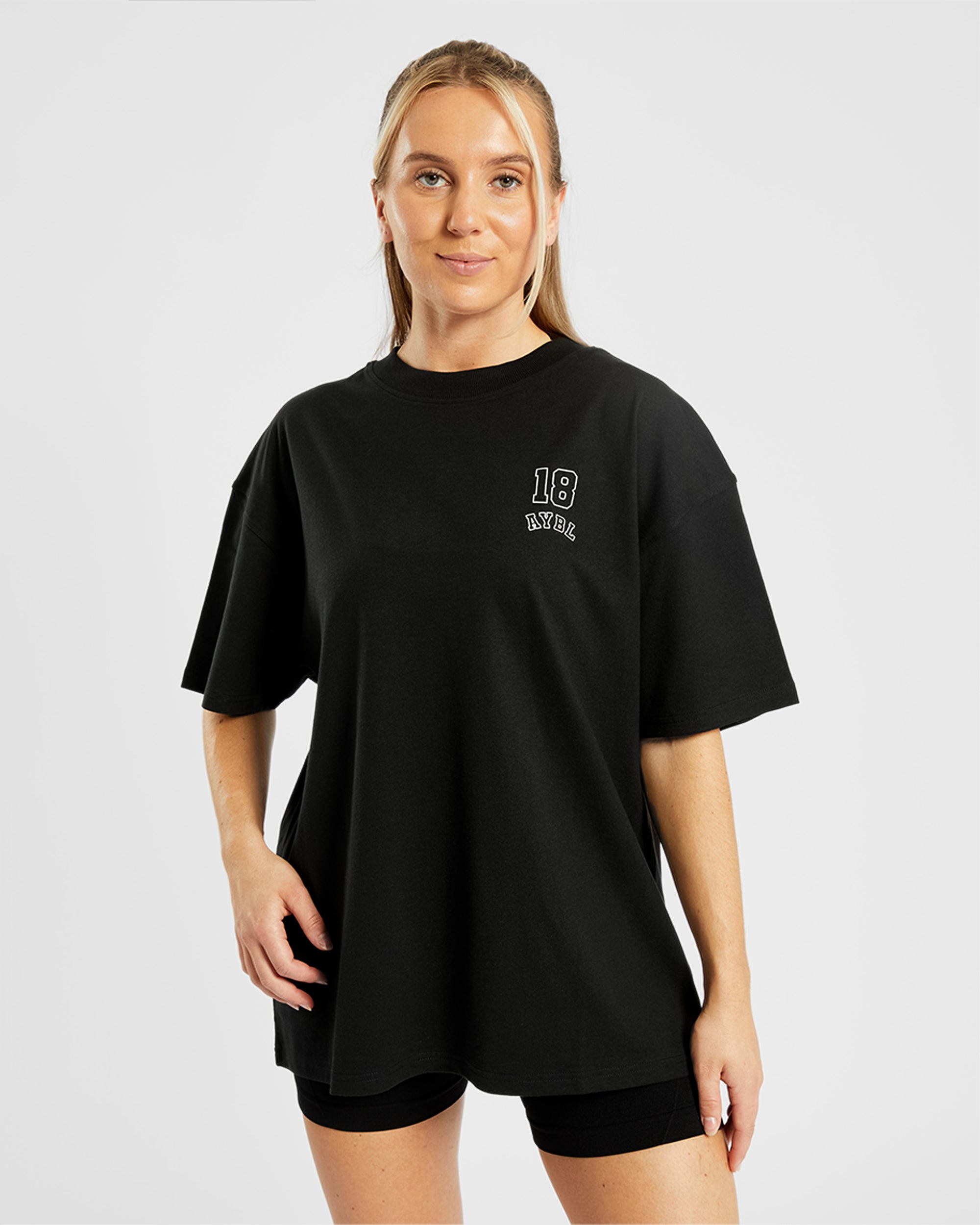 Athletics Kettlebell Oversized T Shirt - Schwarz