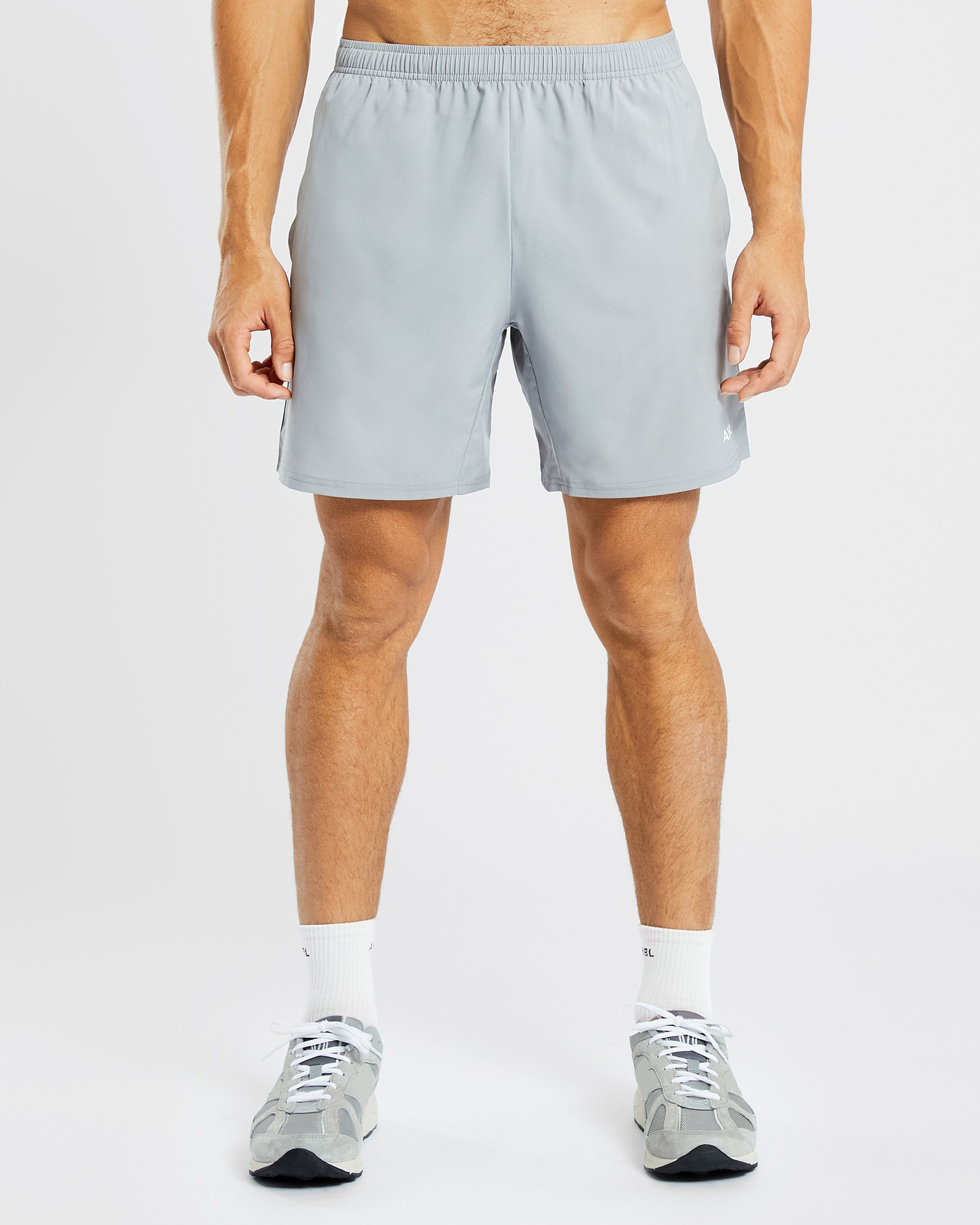 Core 7" Shorts - Grau