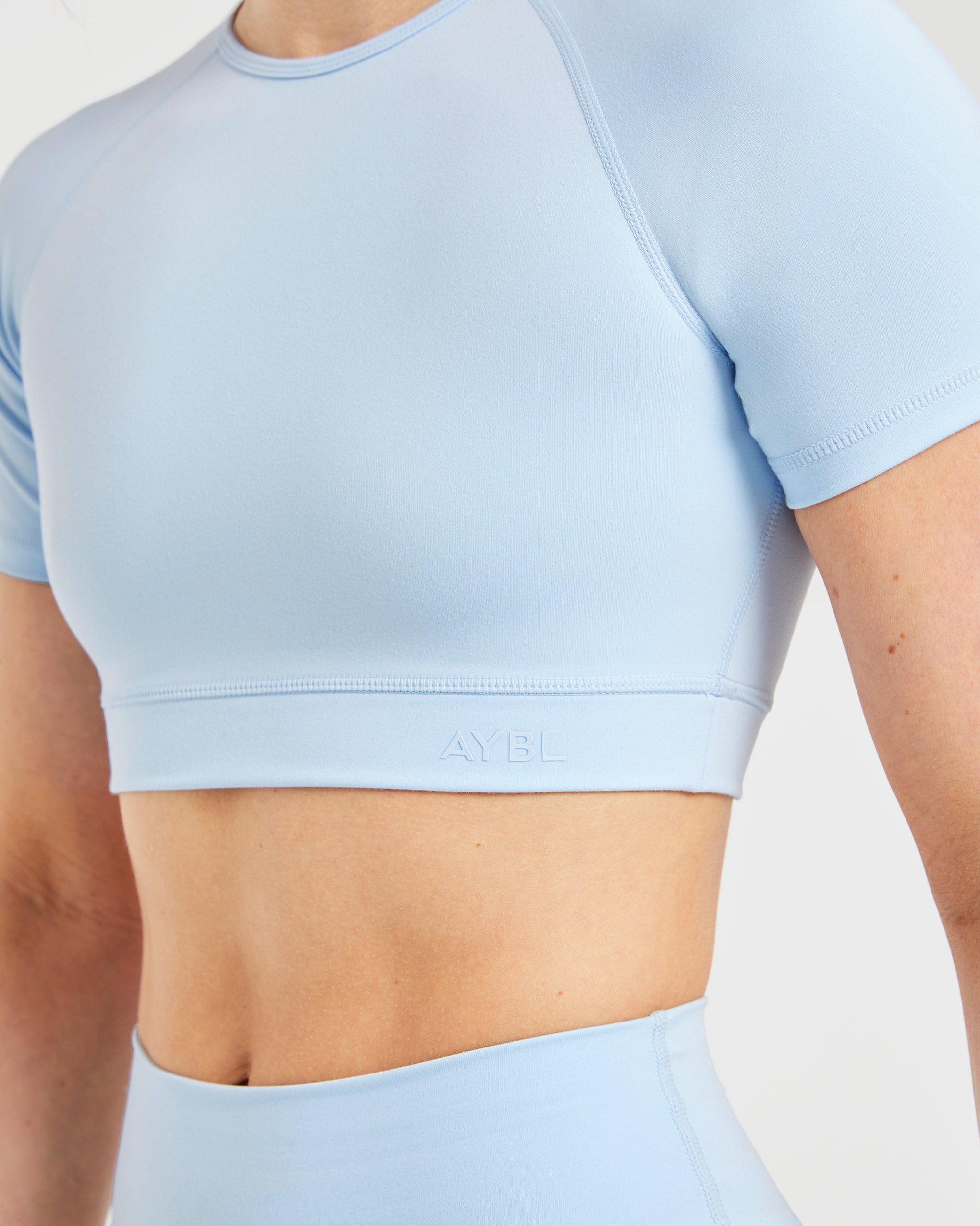 Staple Crop Top - Pastel Blau