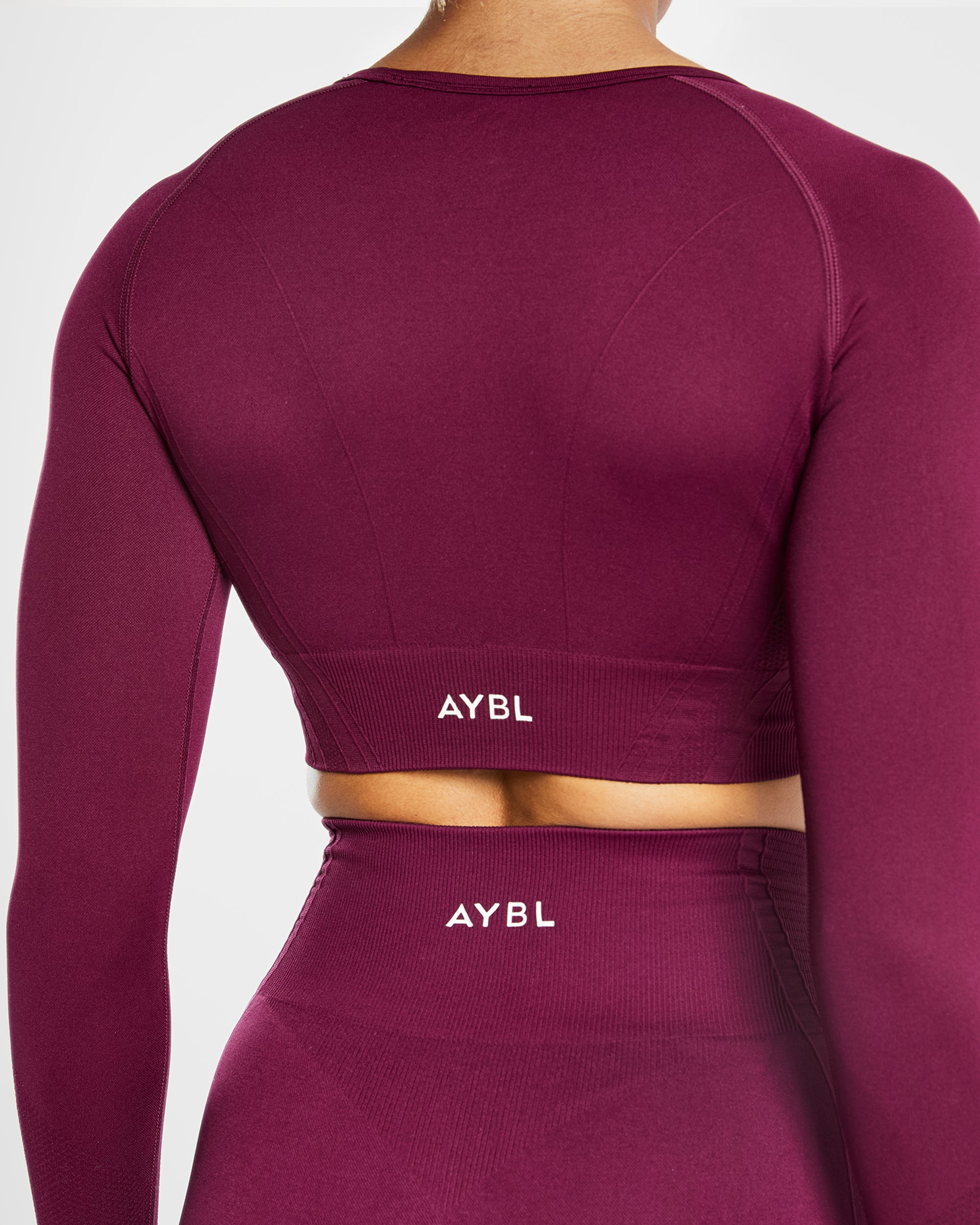 Balance V2 Seamless Long Sleeve Crop Top - Lila Wine