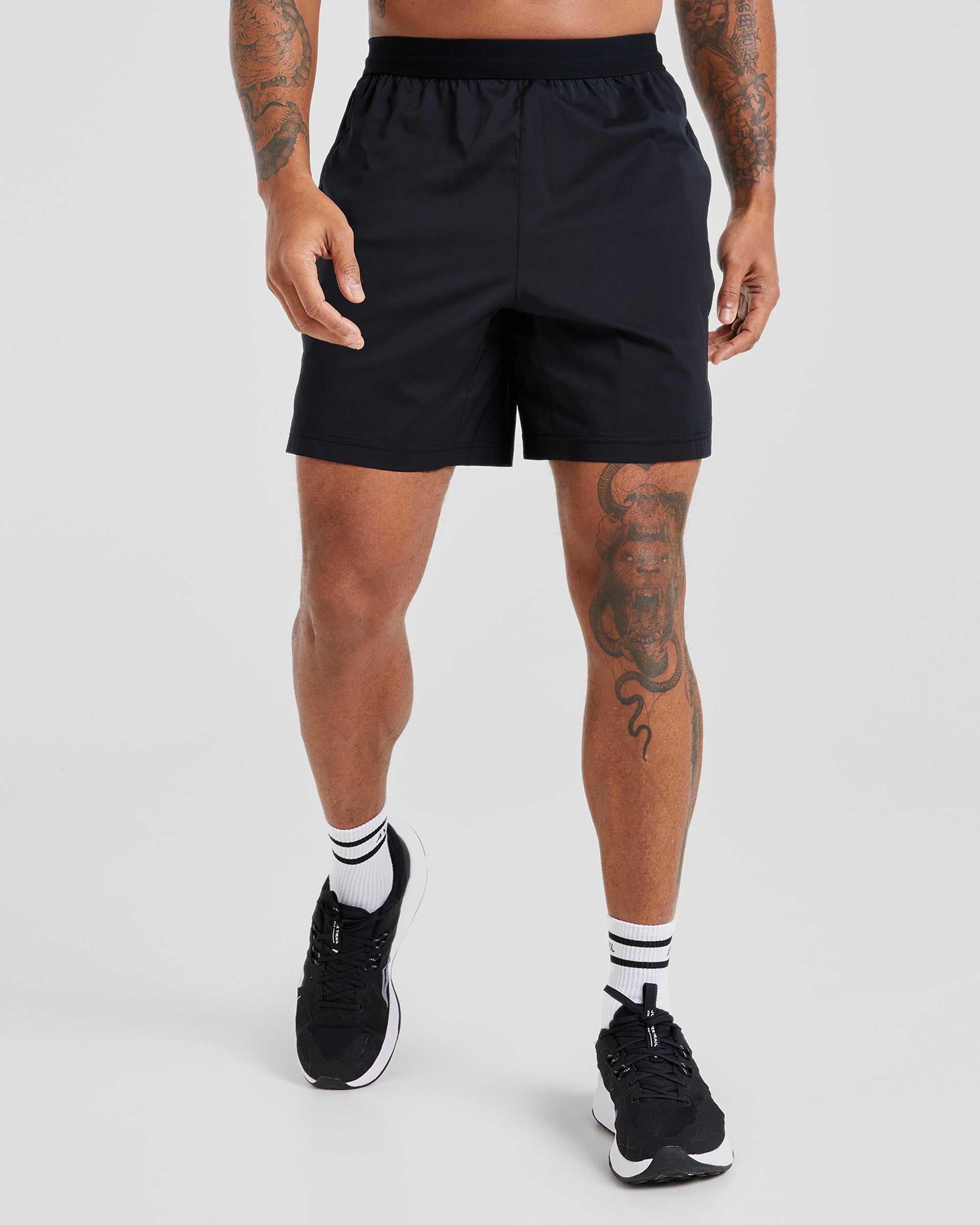 Ascend Shorts - Schwarz