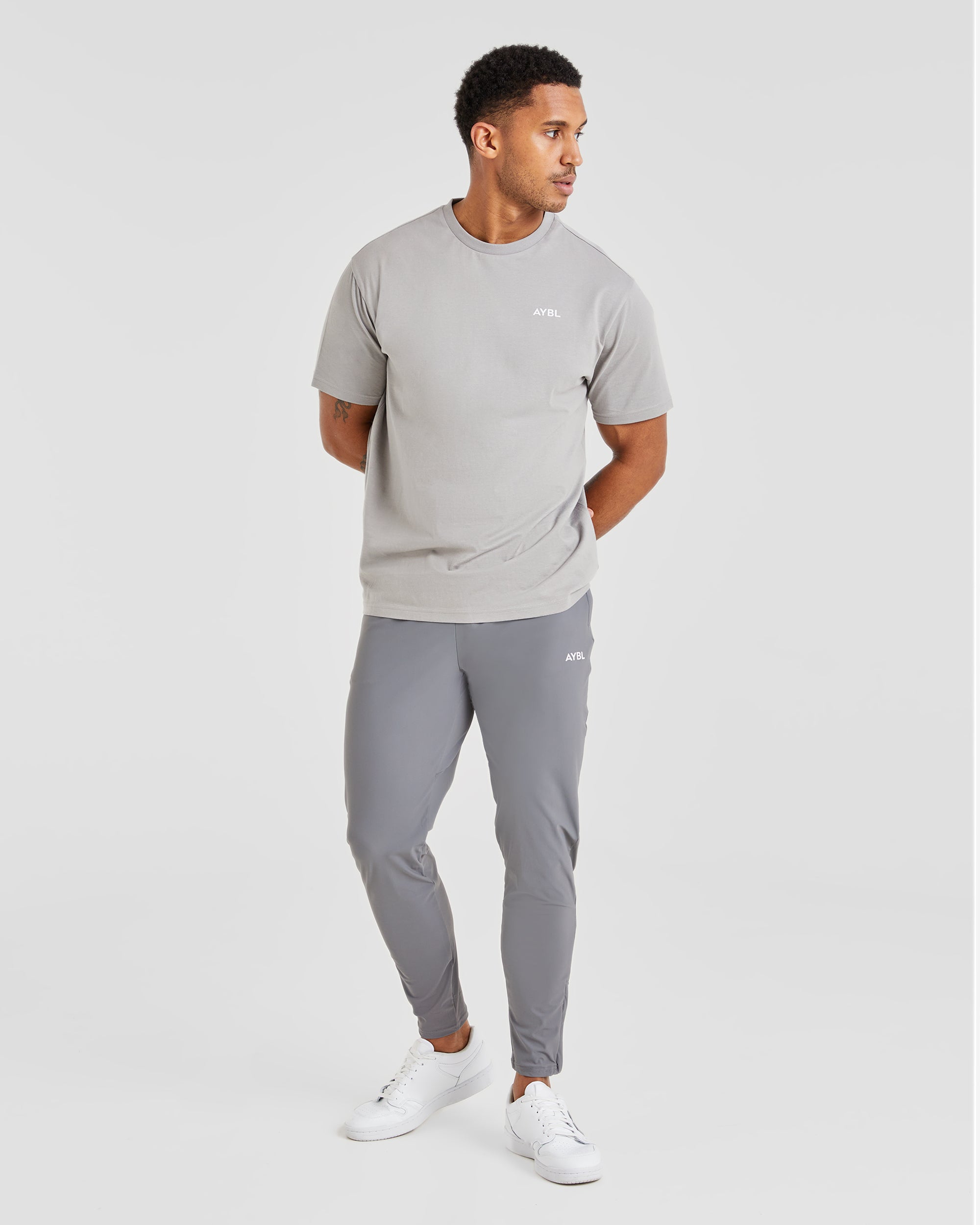 Ascend Zip Joggers - Grau