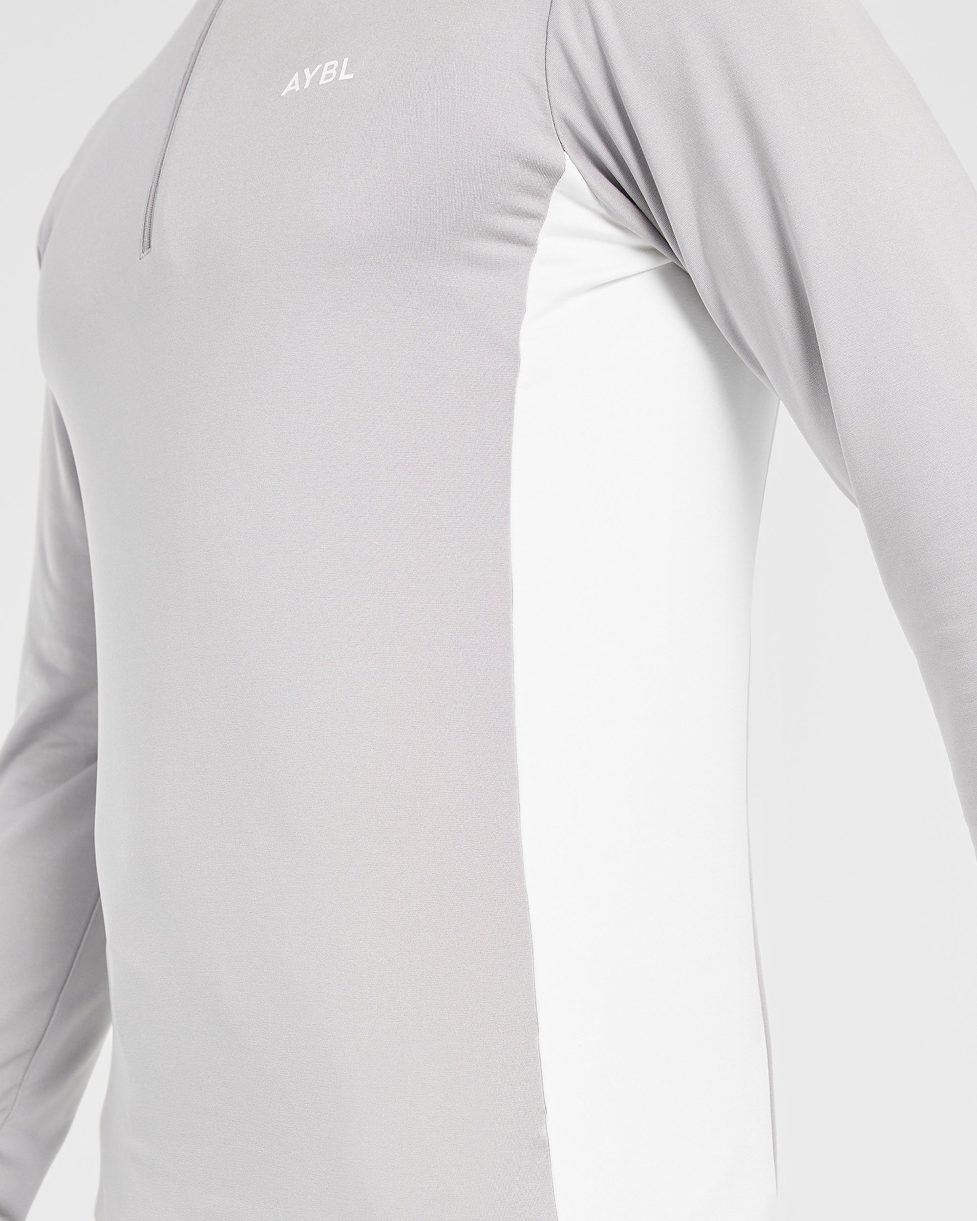 Performance 1/4 Zip Pullover - Grau