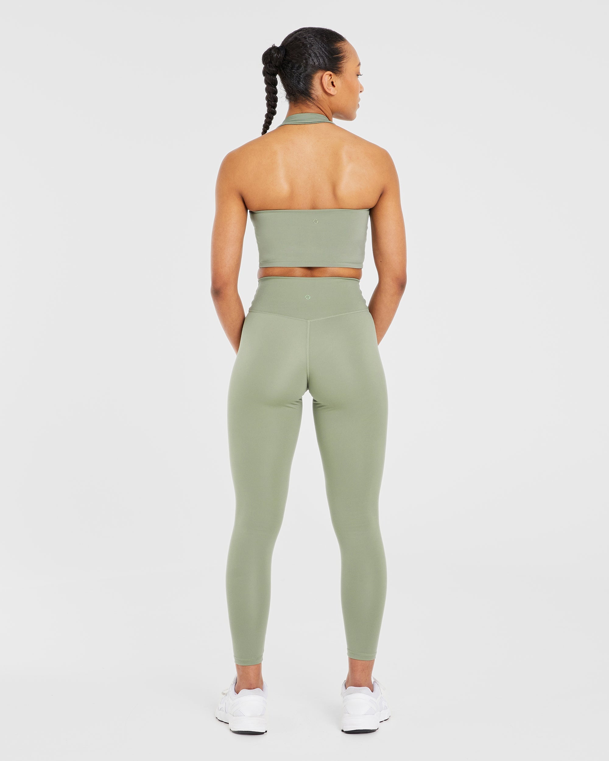 Staple Halterneck Crop Top - Olive Grün