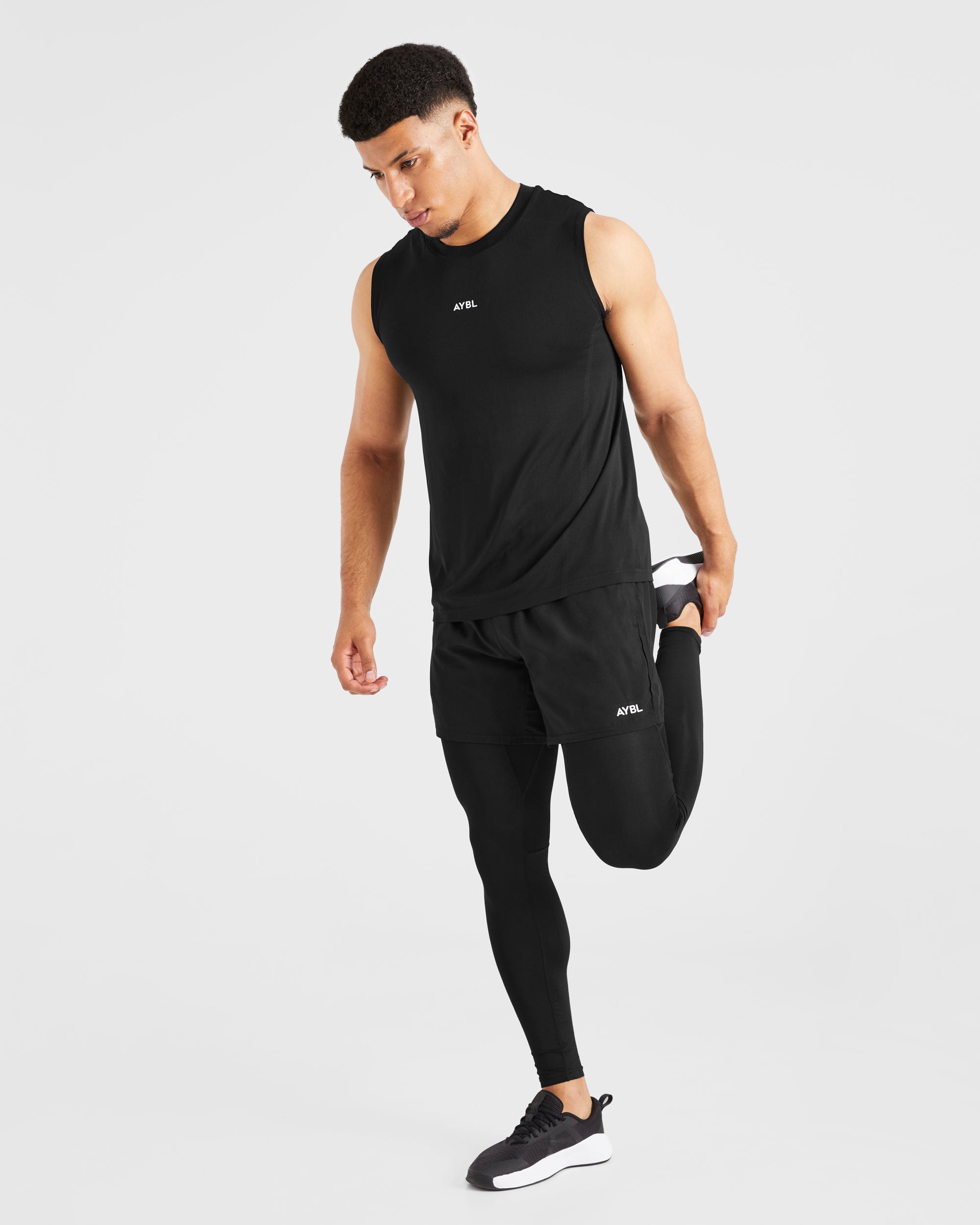 Essential Base Layer Leggings - Schwarz