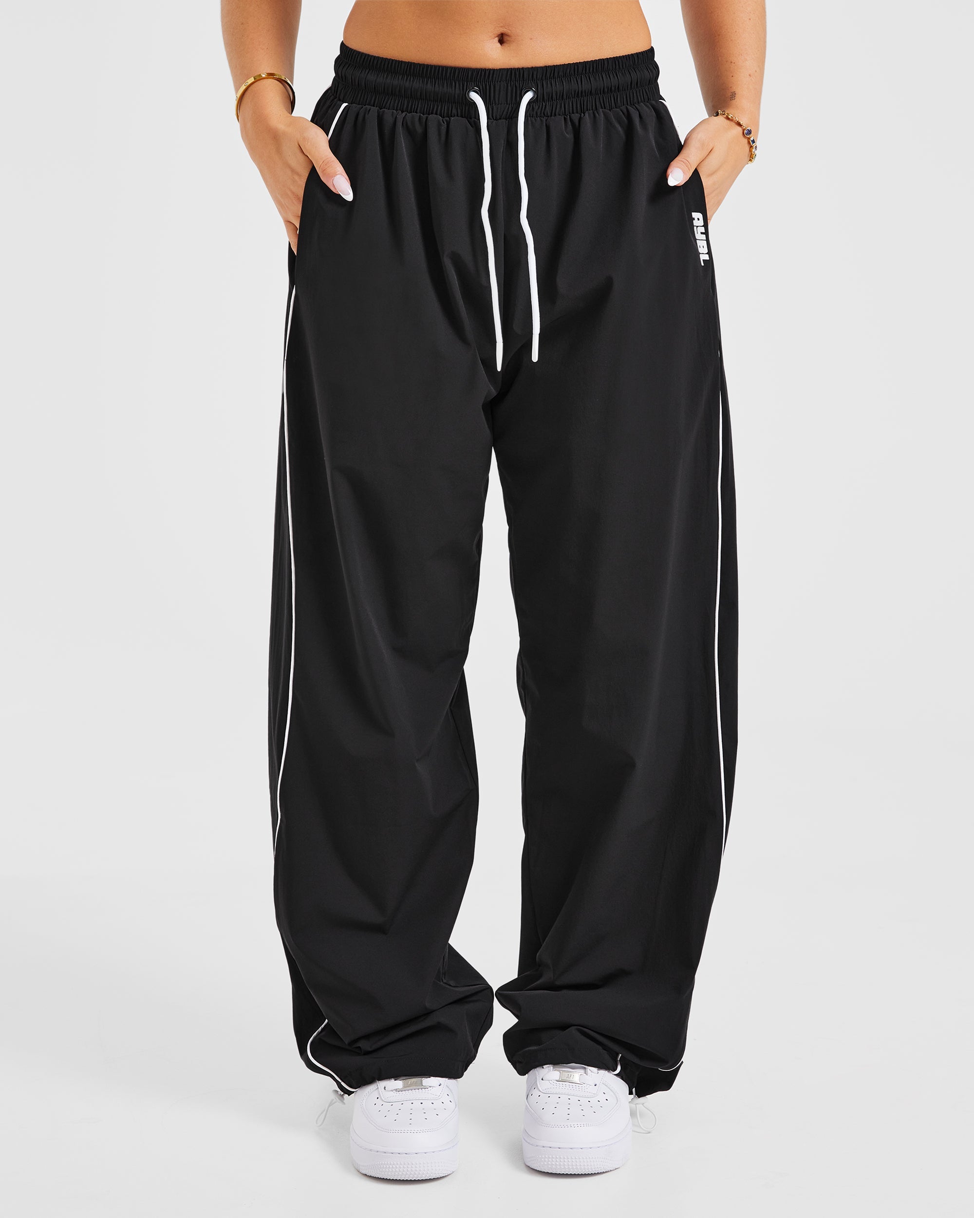 Justine Oversized Track Joggers - Schwarz