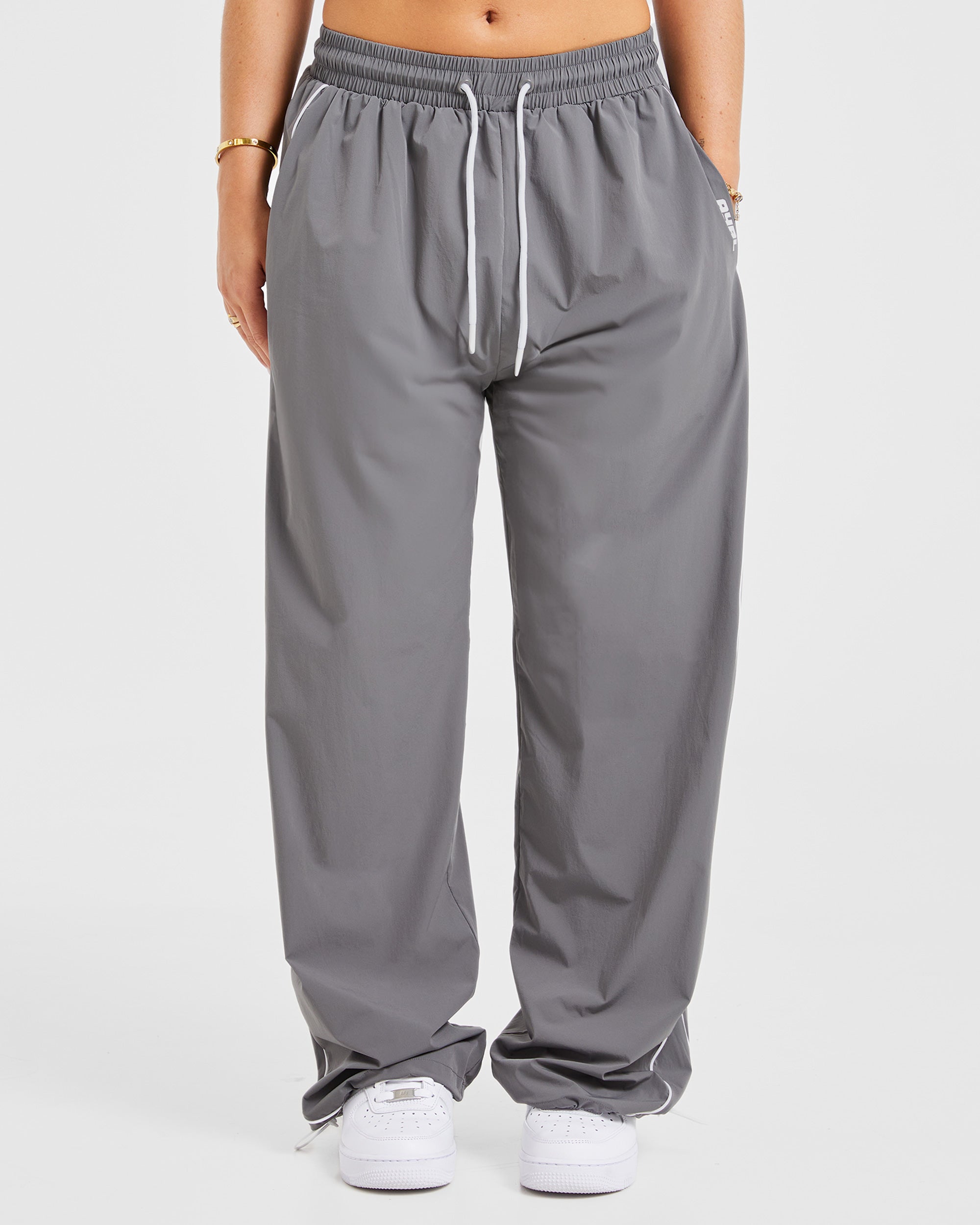 Justine Oversized Track Joggers - Grau