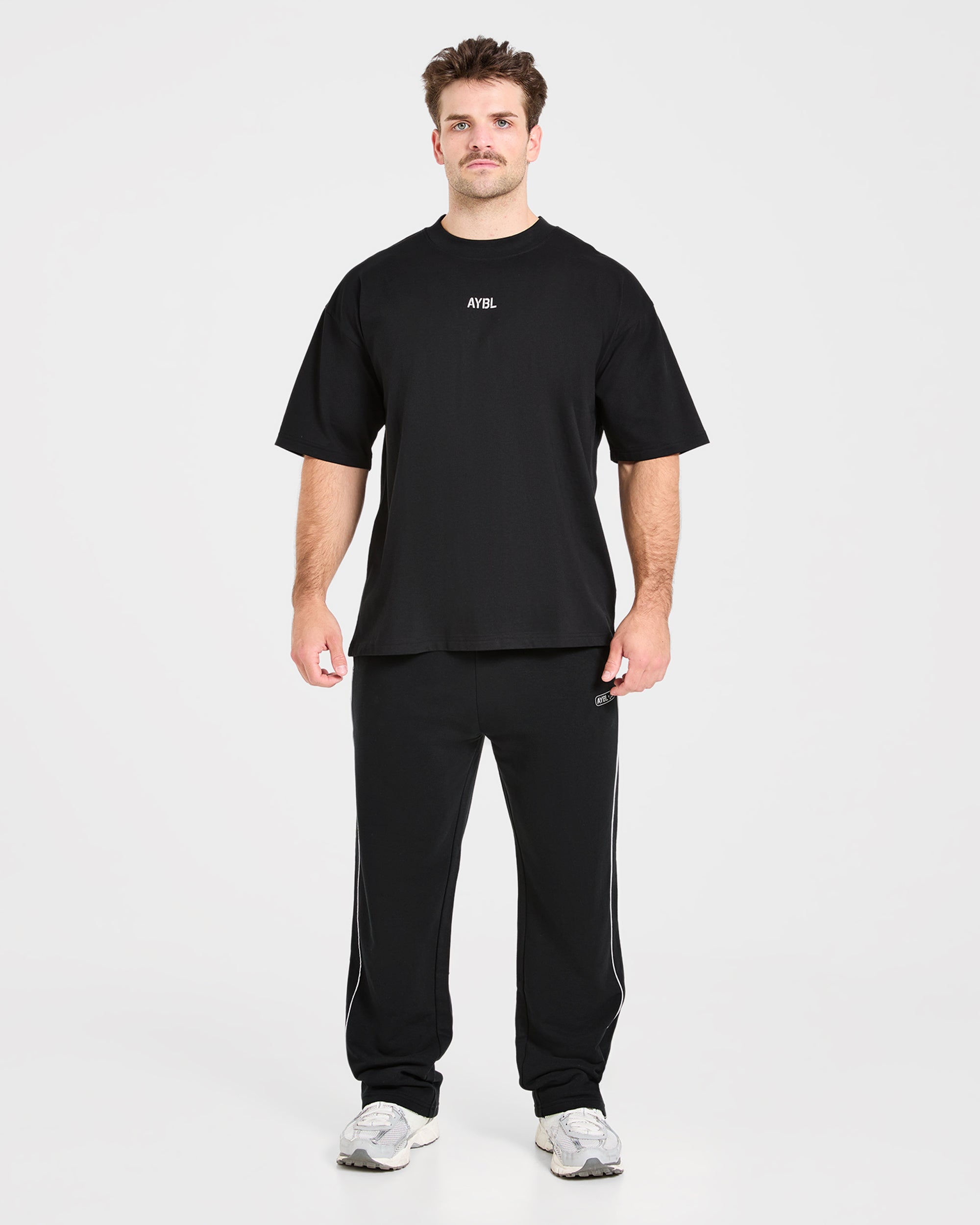Cam Kissel x Graphic Oversized T Shirt - Schwarz