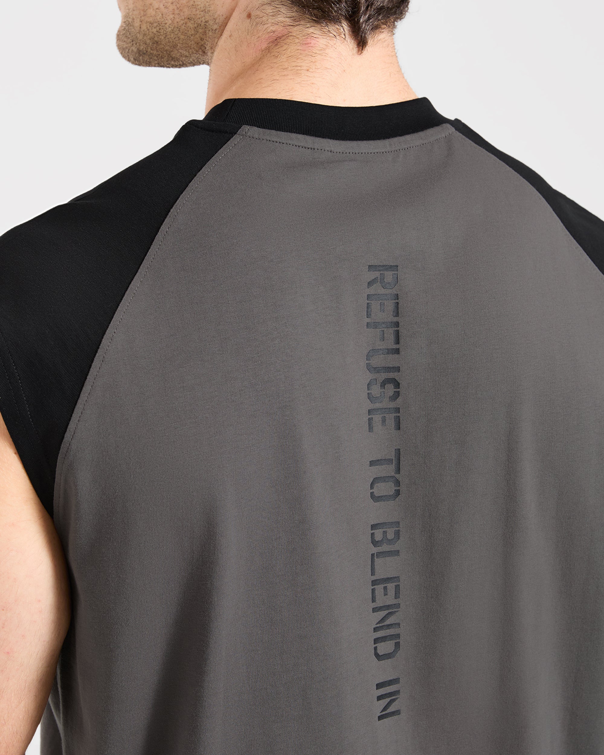 Cam Kissel x Contrast Oversized Tank - Charcoal/Schwarz