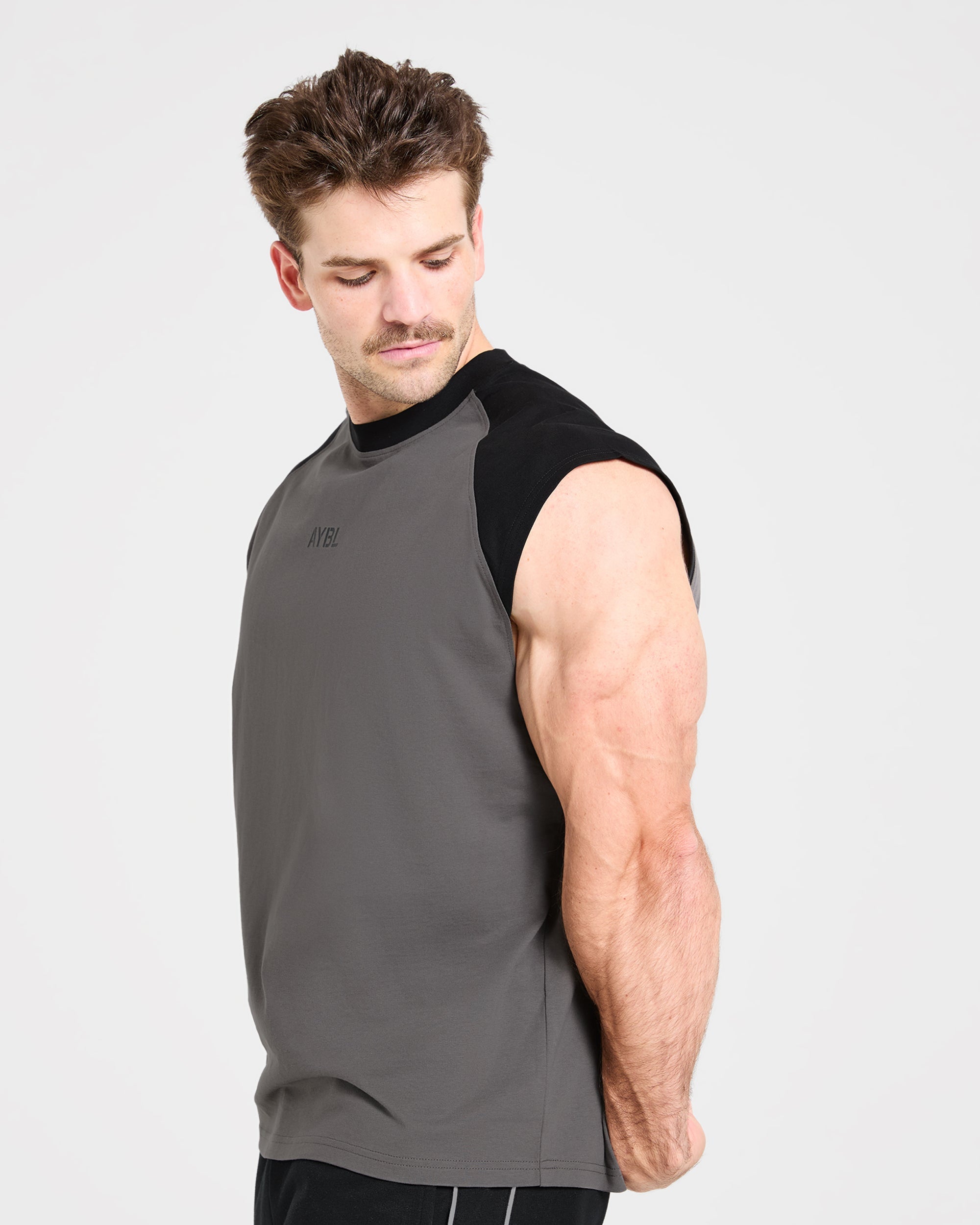 Cam Kissel x Contrast Oversized Tank - Charcoal/Schwarz