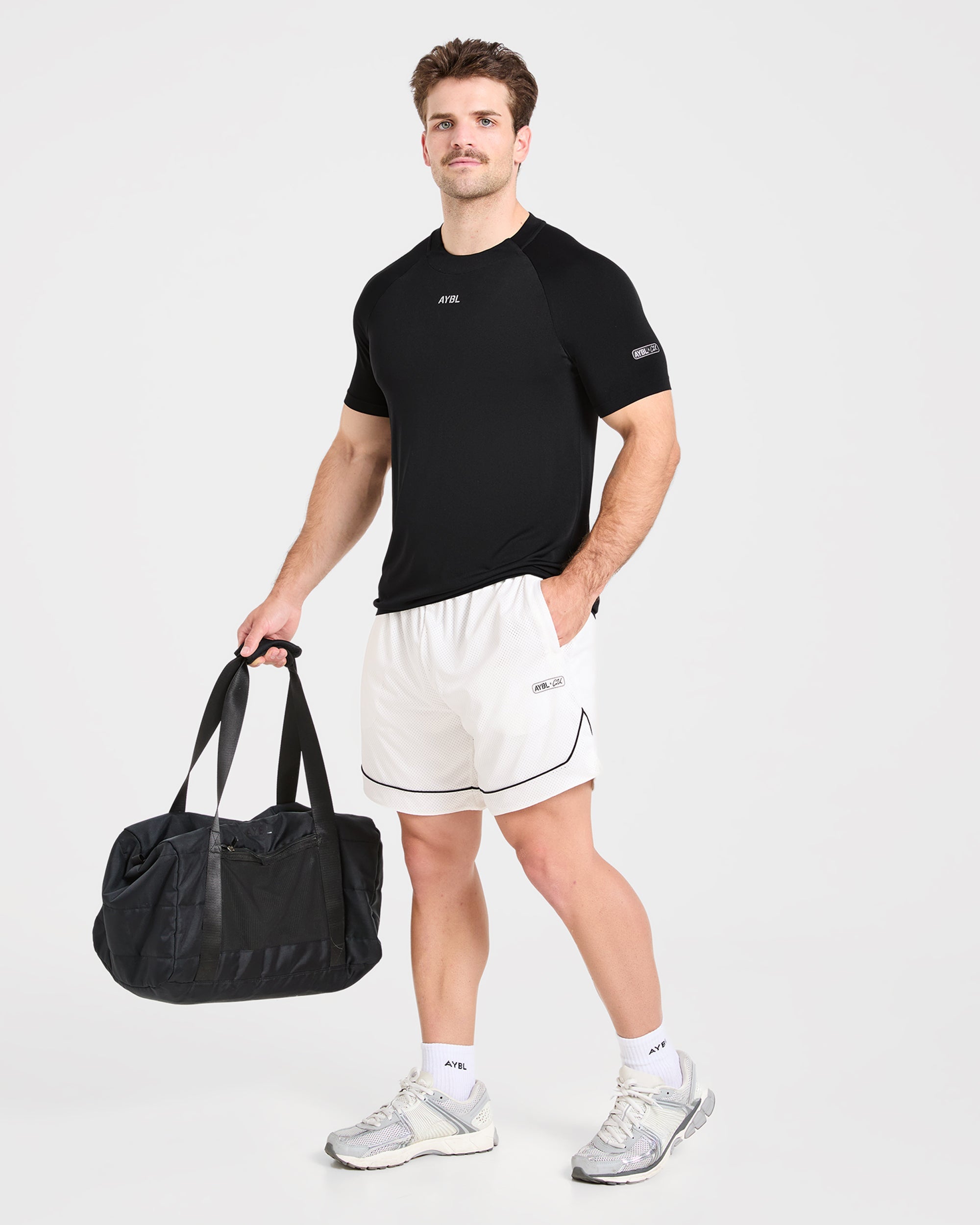 Cam Kissel x Seamless T Shirt - Schwarz