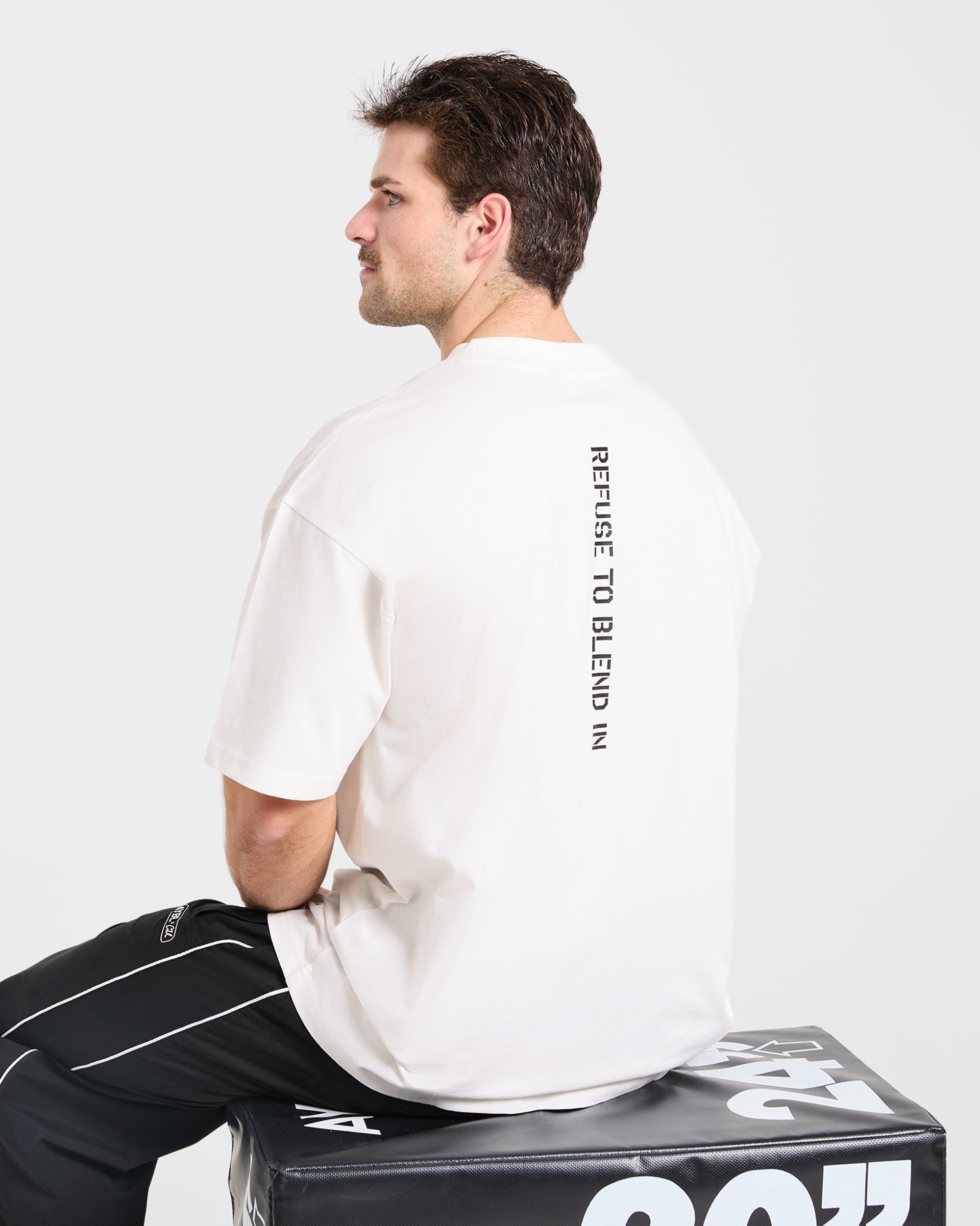 Cam Kissel x Graphic Oversized T Shirt - Off Weiß