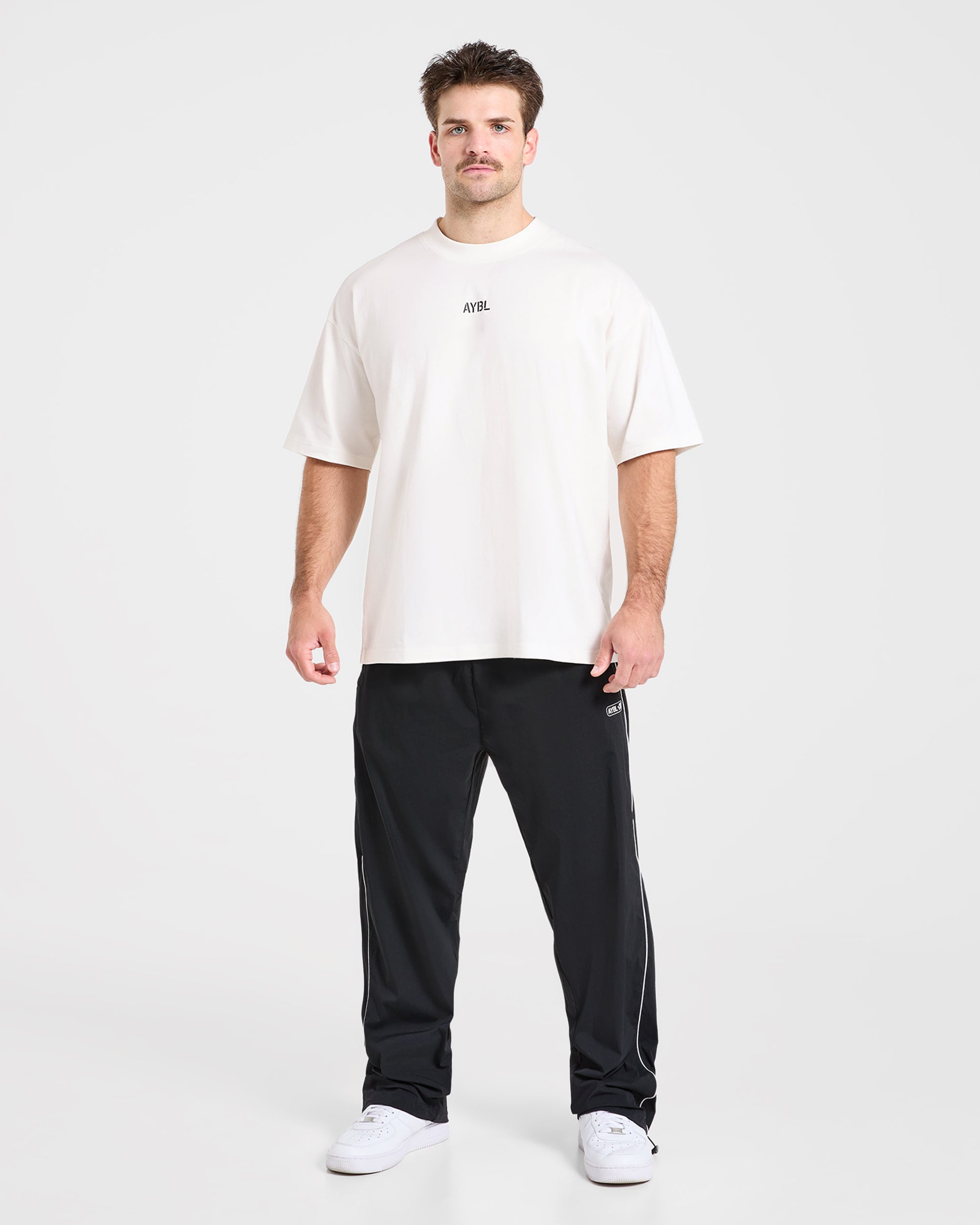 Cam Kissel x Graphic Oversized T Shirt - Off Weiß