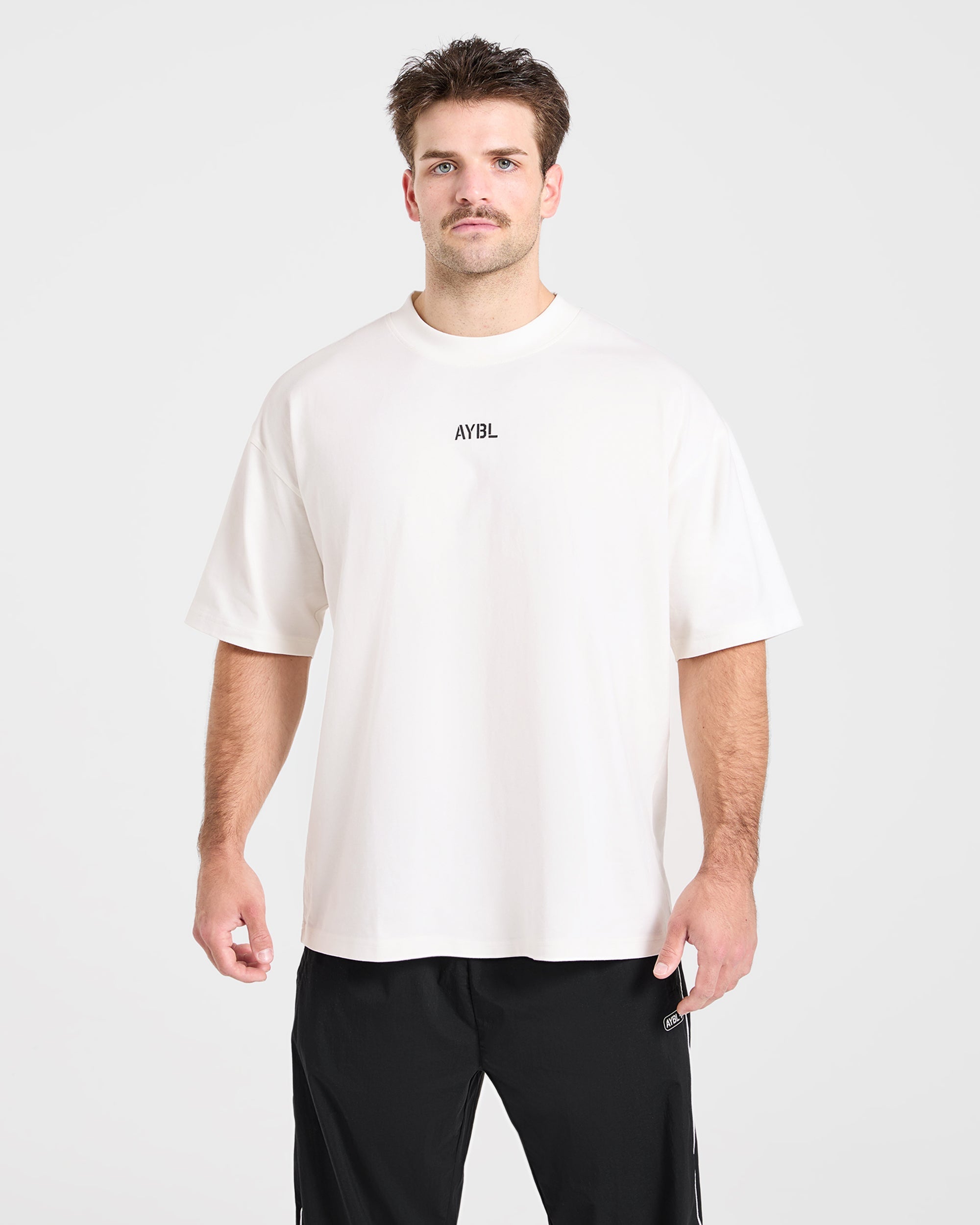 Cam Kissel x Graphic Oversized T Shirt - Off Weiß