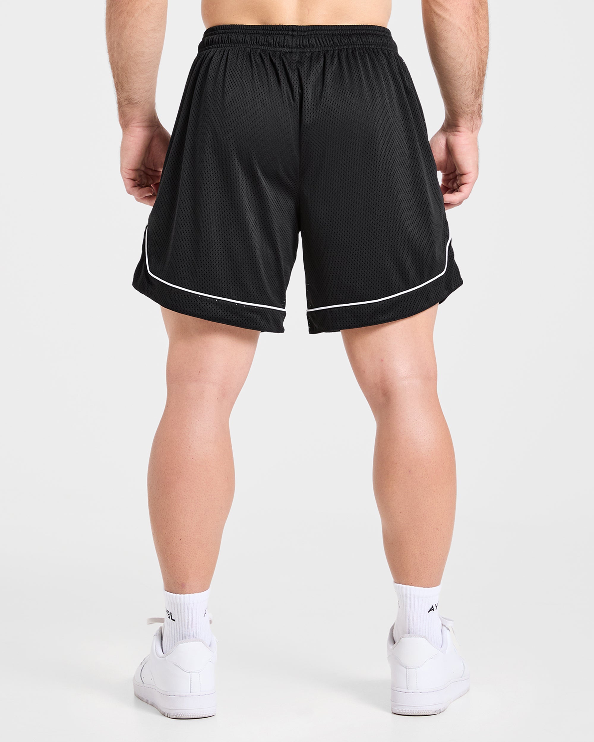 Cam Kissel x Mesh Shorts - Schwarz