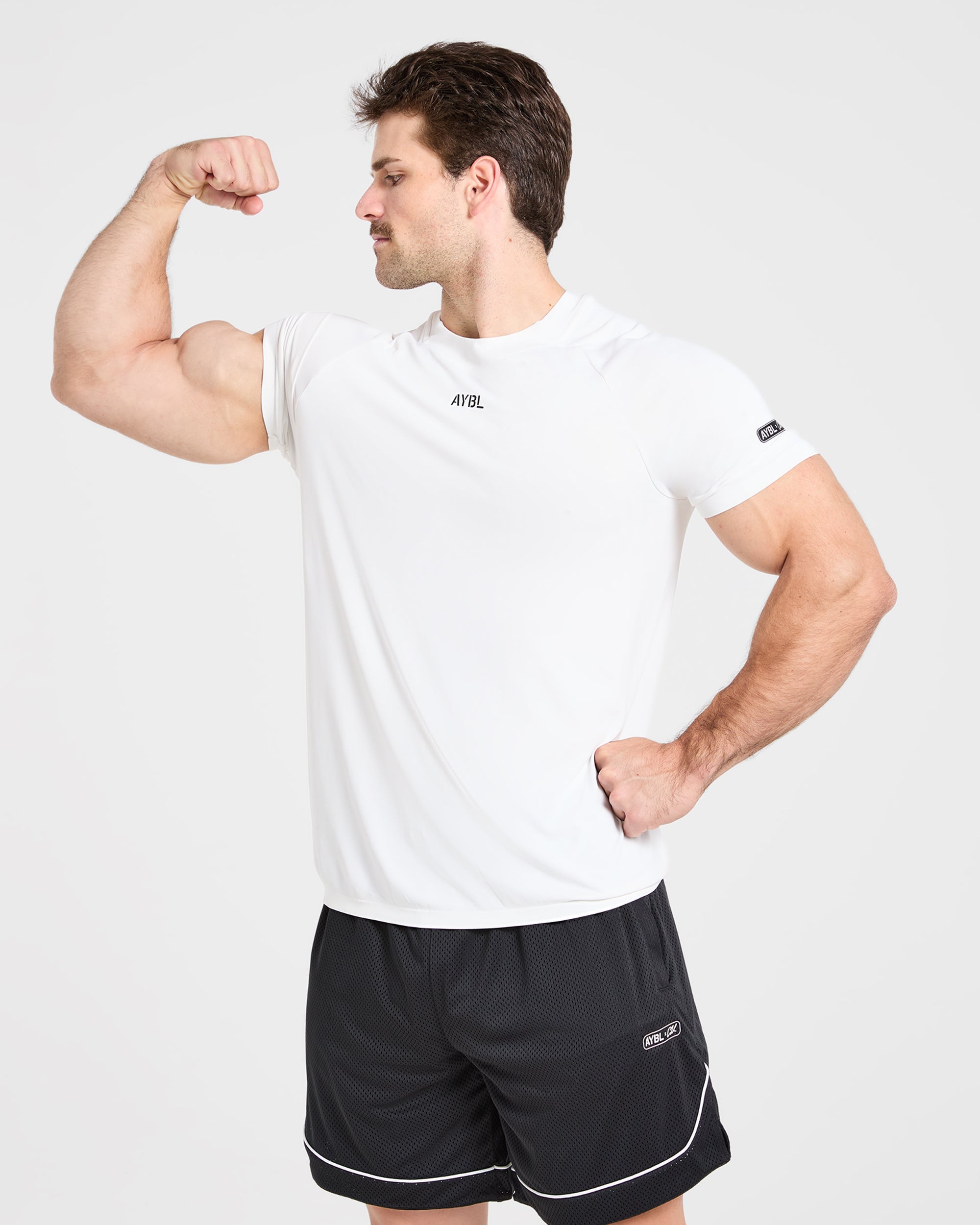 Cam Kissel x Seamless T Shirt - Off Weiß