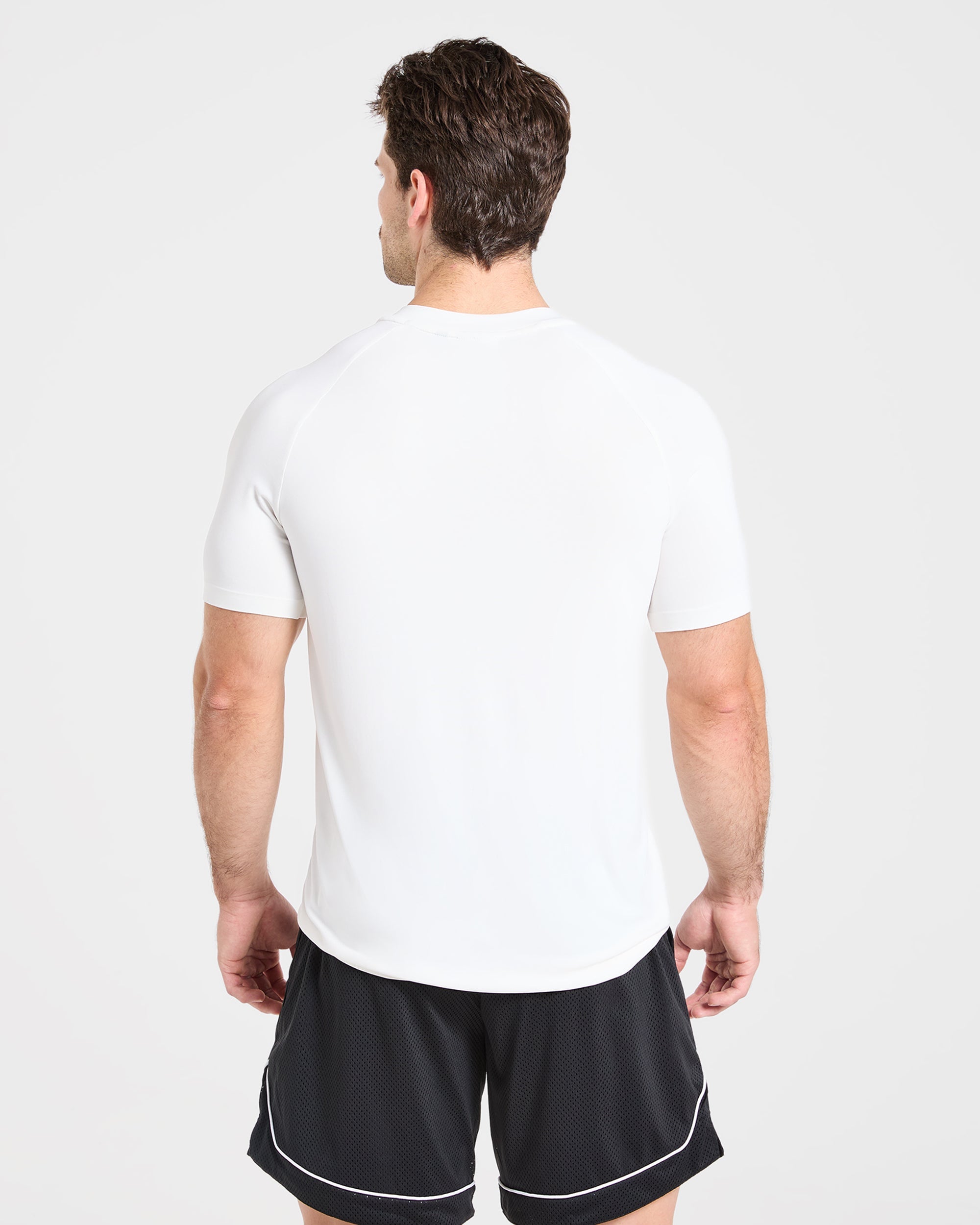 Cam Kissel x Seamless T Shirt - Off Weiß