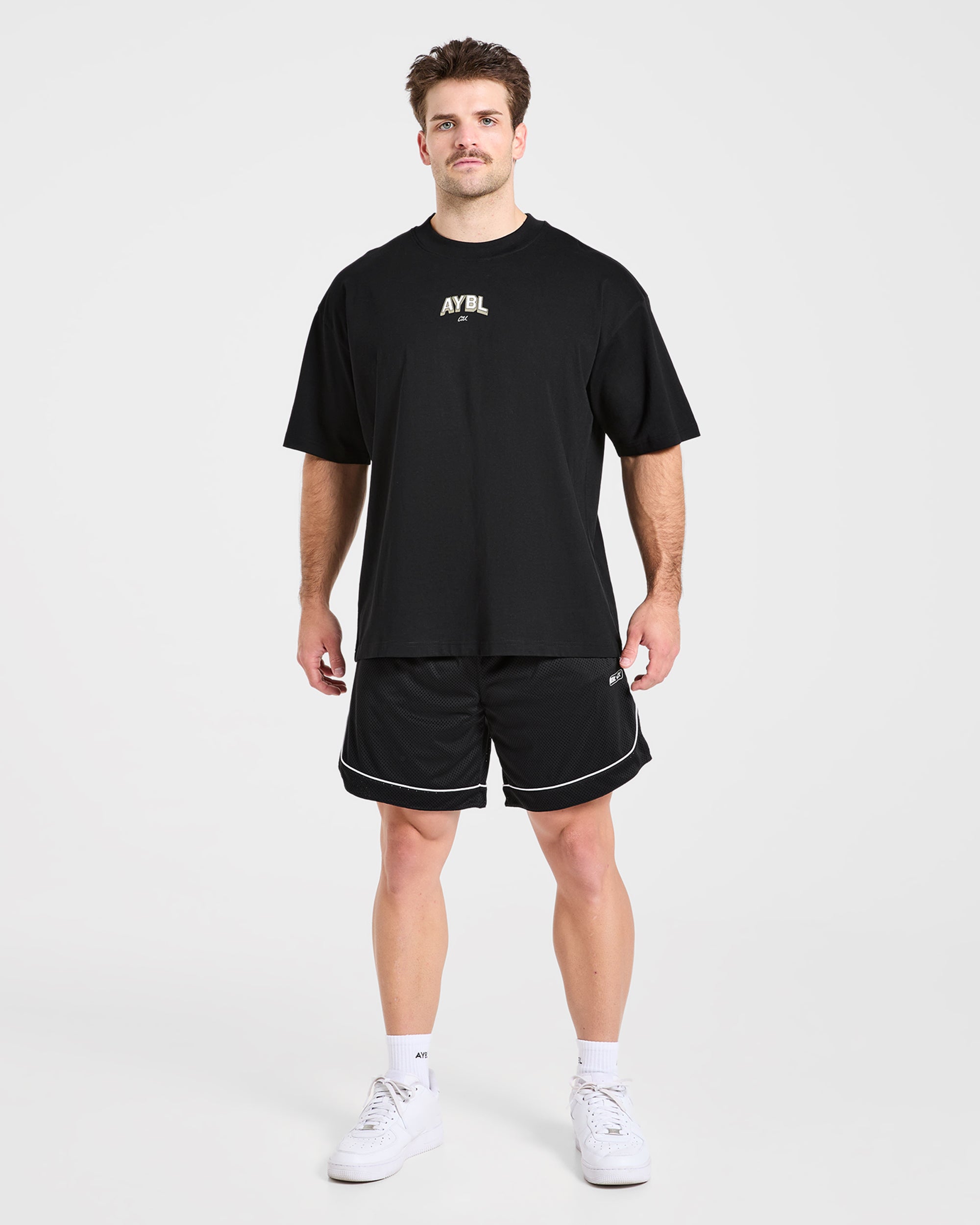 Cam Kissel x Refuse to Blend in Oversized T Shirt - Schwarz