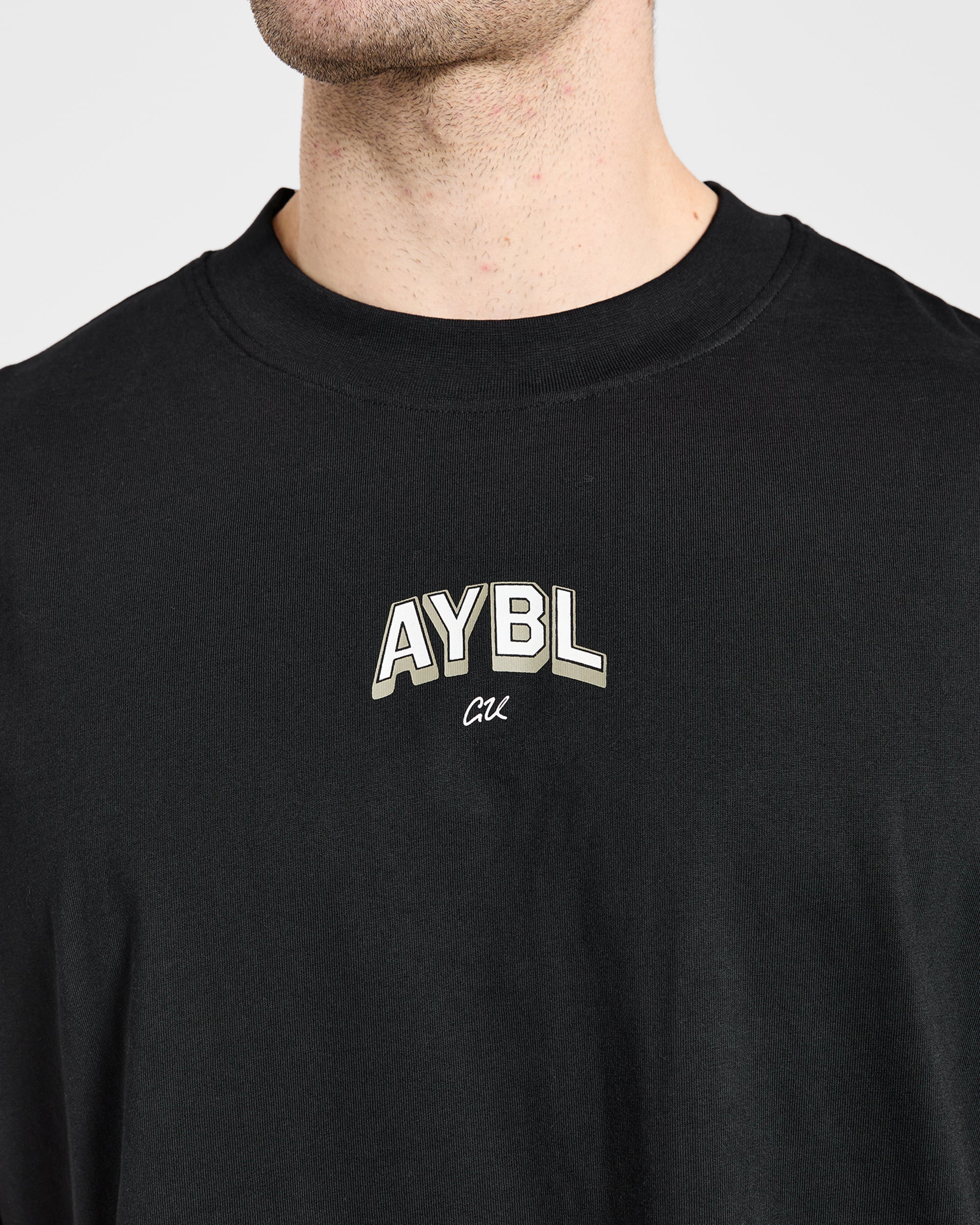 Cam Kissel x Refuse to Blend in Oversized T Shirt - Schwarz